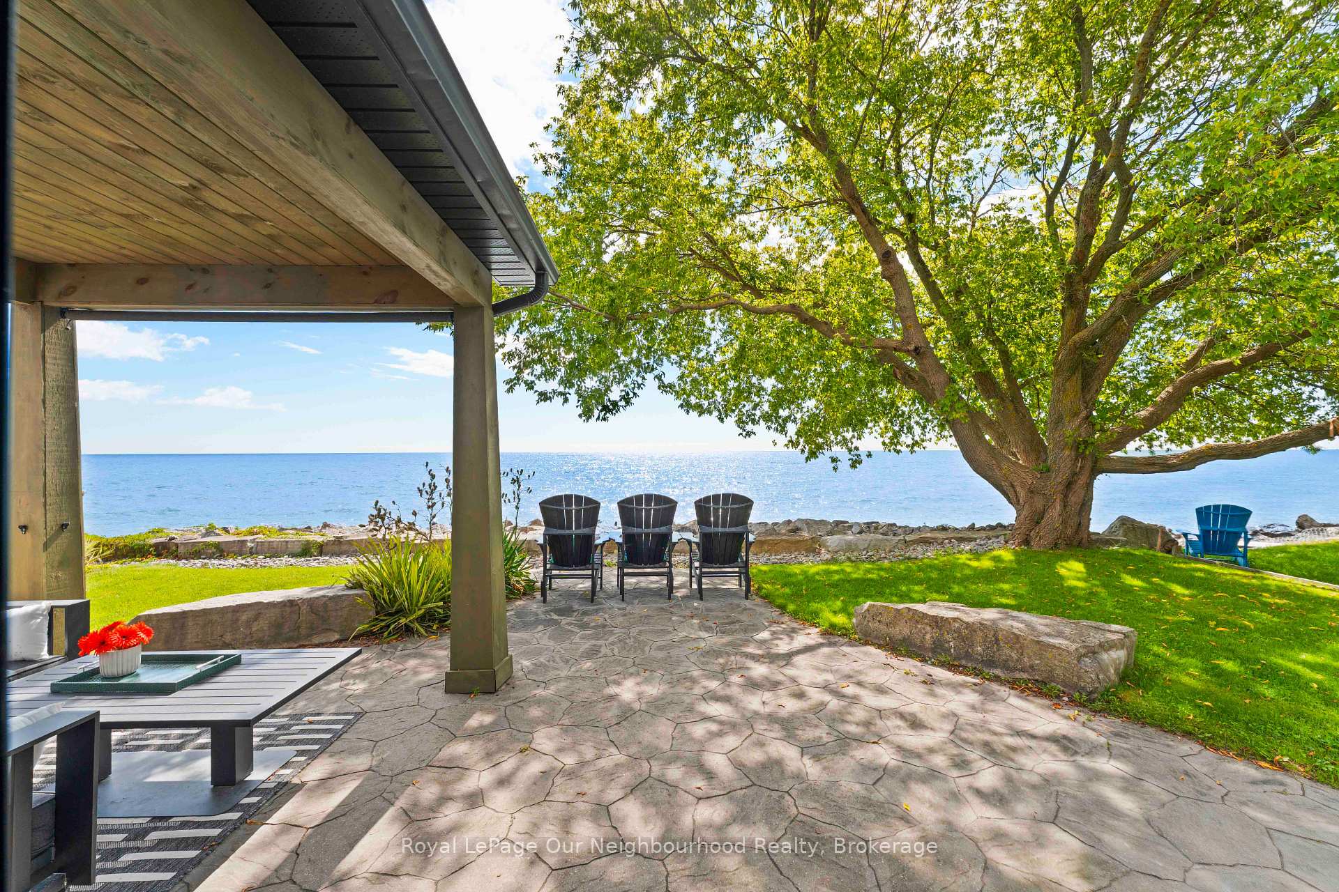 Photo 43 of 121 Cedar Crest Beach Road, Clarington, Bowmanville — HOMEH