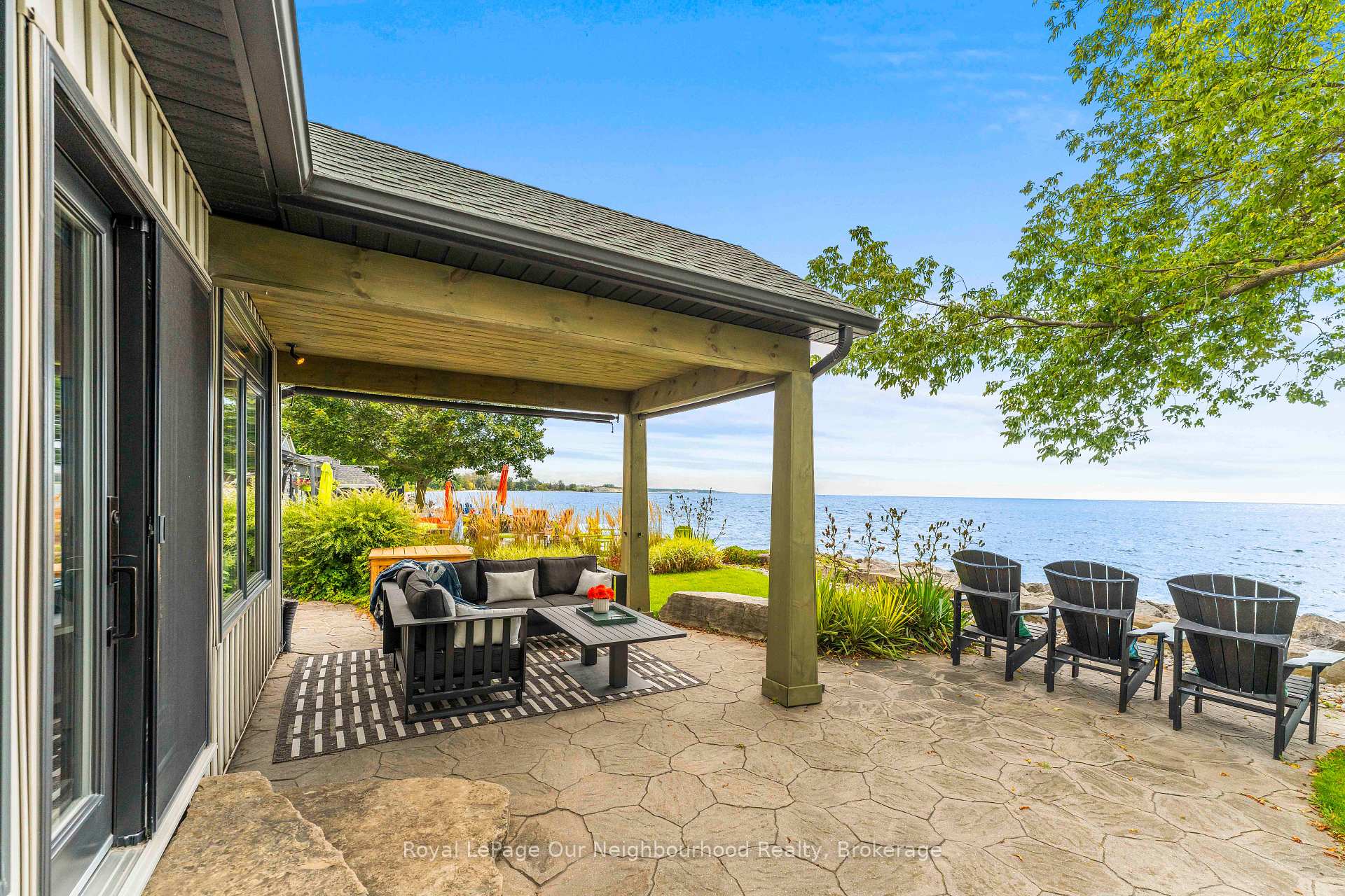 Photo 45 of 121 Cedar Crest Beach Road, Clarington, Bowmanville — HOMEH