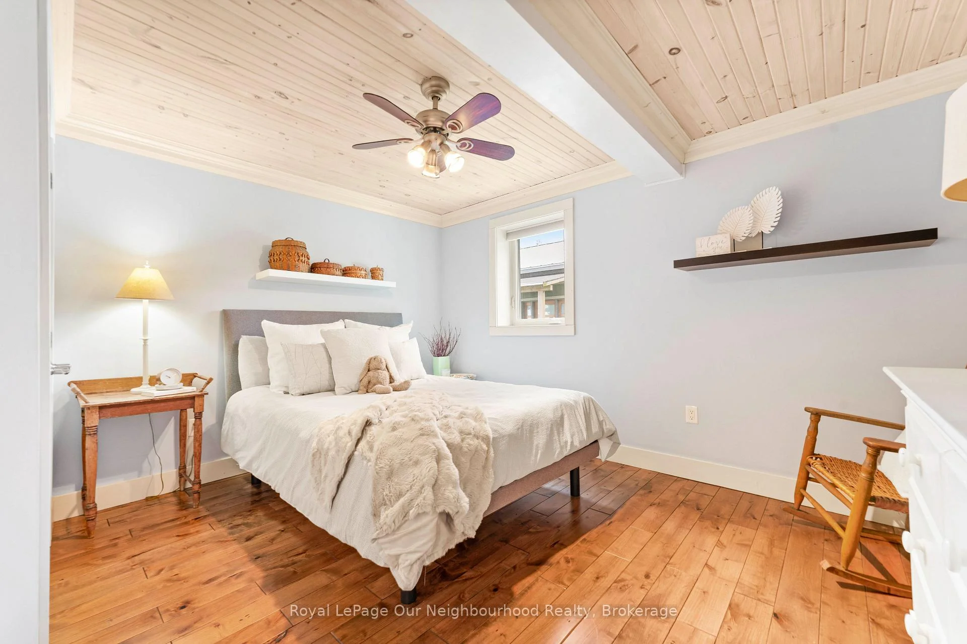 Photo 32 of 121 Cedar Crest Beach Road, Clarington, Bowmanville — HOMEH