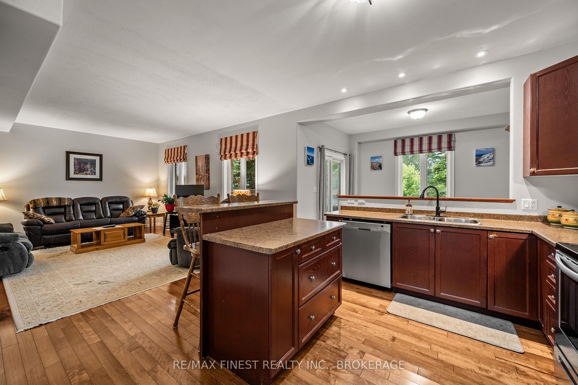 Photo 12 of 106 Macdougall Drive, Loyalist, Amherstview — HOMEH