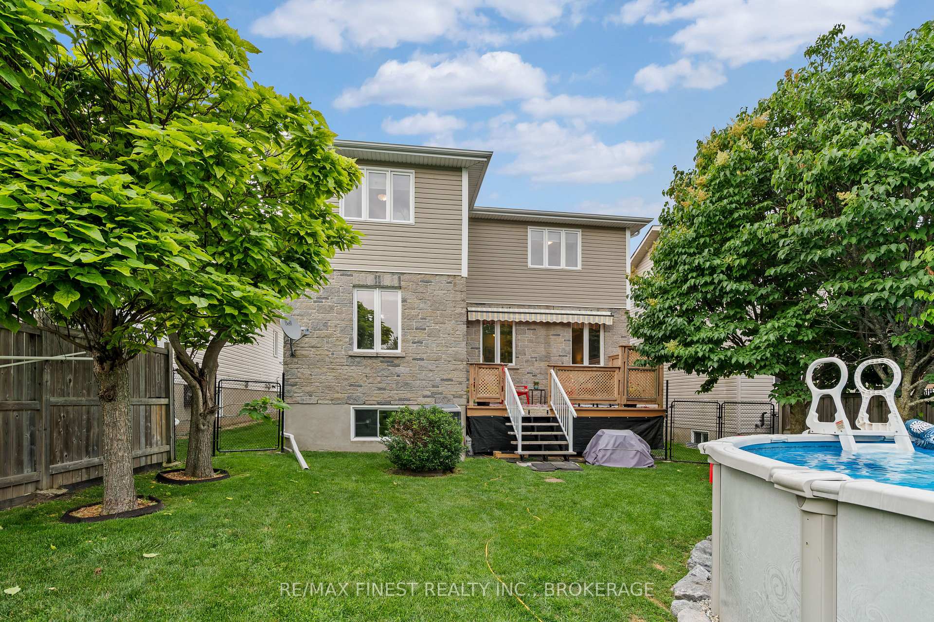 Photo 43 of 106 Macdougall Drive, Loyalist, Amherstview — HOMEH