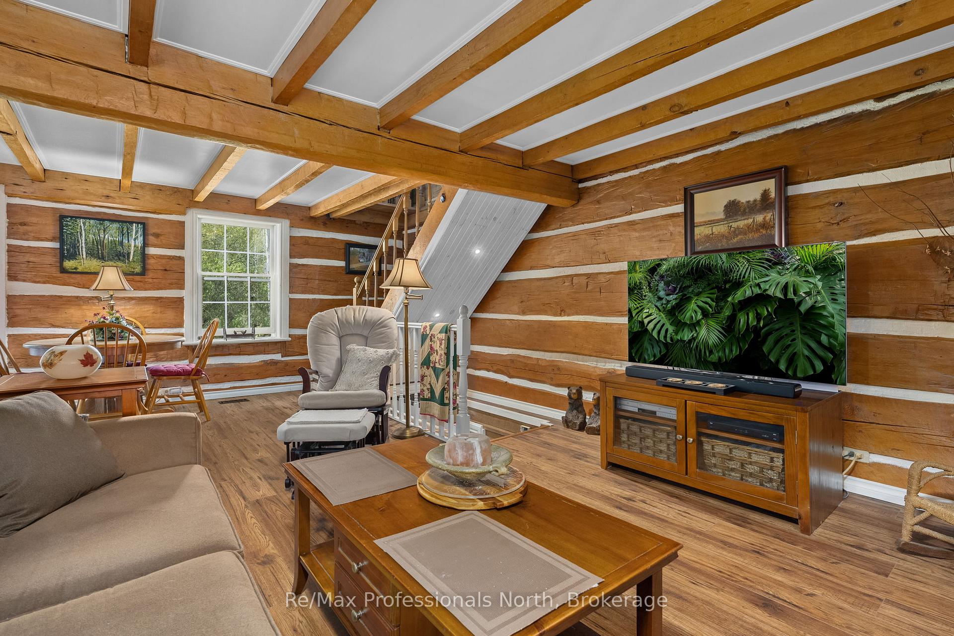Photo 10 of 3569 Chetwynd Road, Kearney, Proudfoot — HOMEH