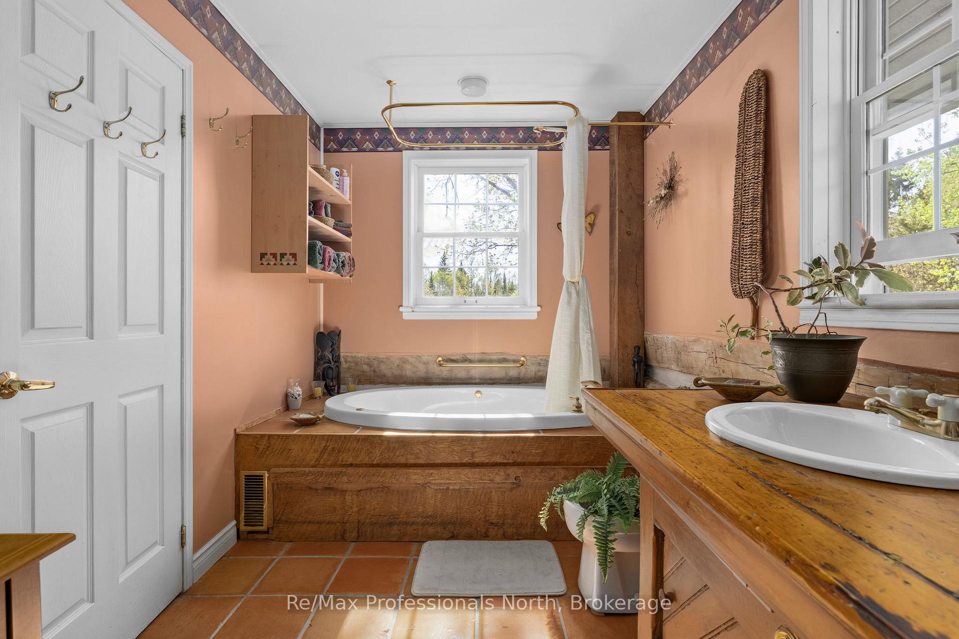 Photo 22 of 3569 Chetwynd Road, Kearney, Proudfoot — HOMEH