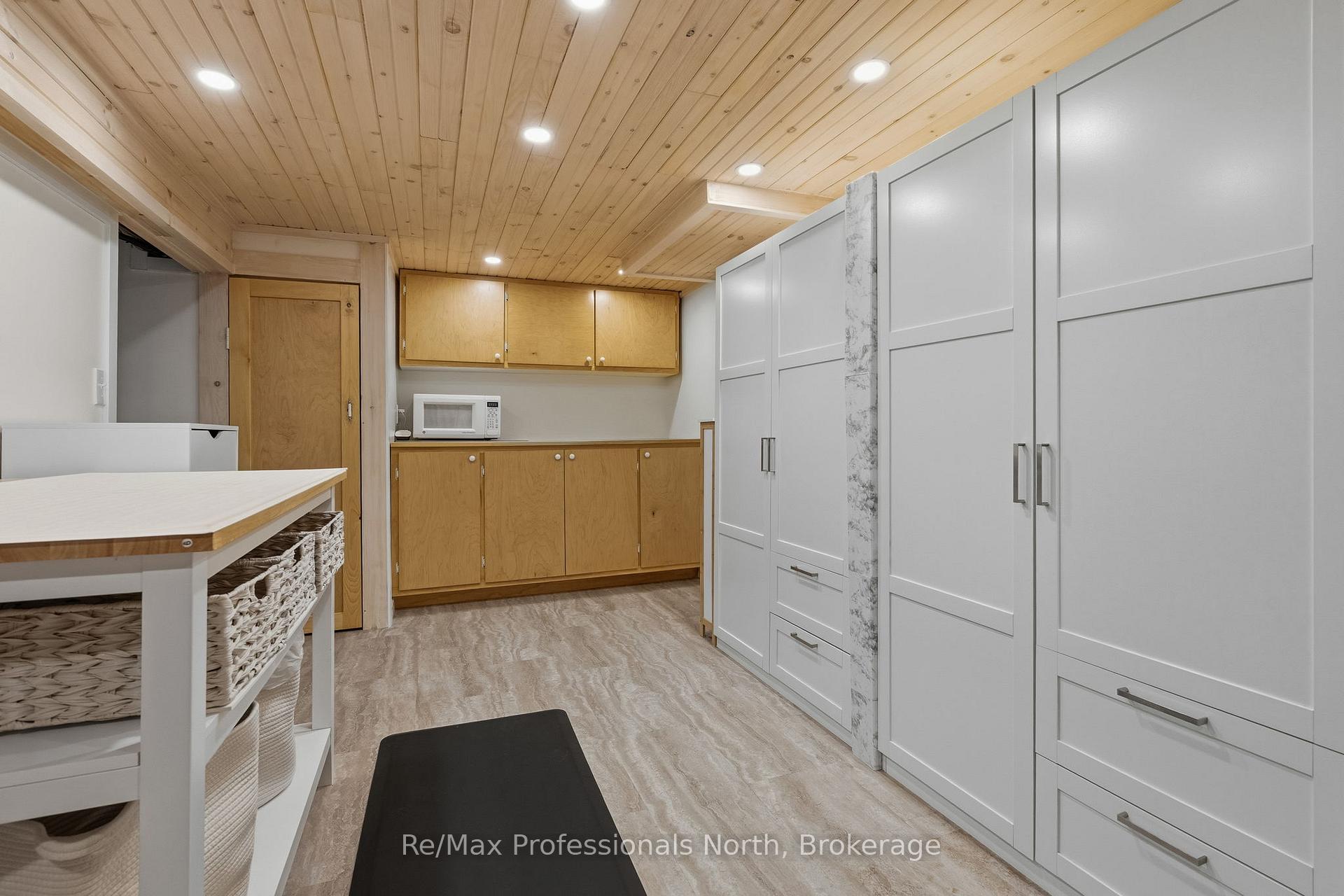 Photo 25 of 3569 Chetwynd Road, Kearney, Proudfoot — HOMEH