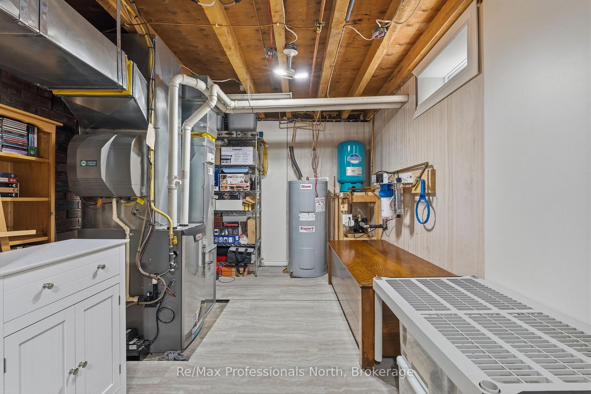 Photo 28 of 3569 Chetwynd Road, Kearney, Proudfoot — HOMEH