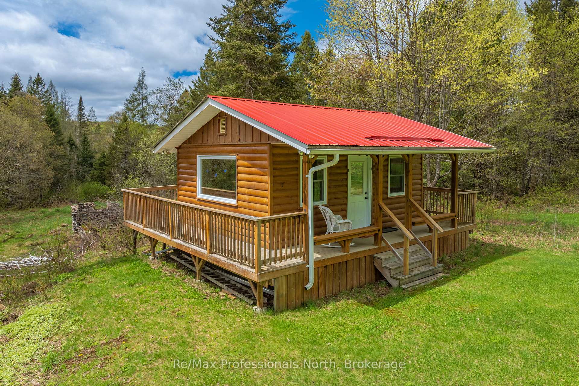 Photo 29 of 3569 Chetwynd Road, Kearney, Proudfoot — HOMEH