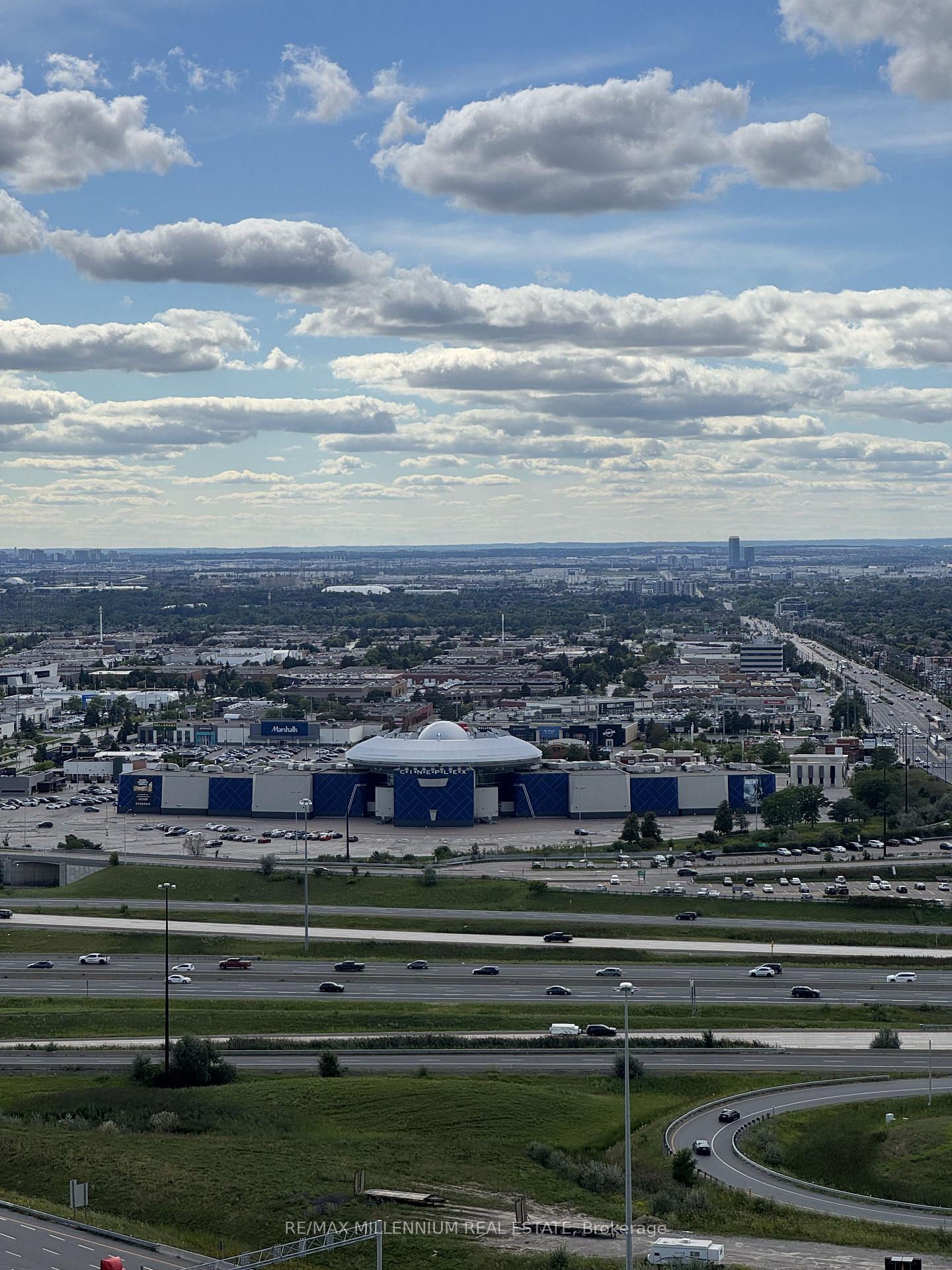 Photo 14 of Unit 3011, 195 Commerce Street, Vaughan, Vaughan Corporate Centre — HOMEH