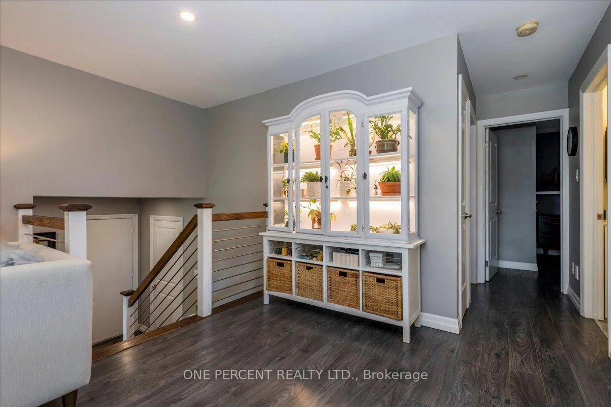 Photo 5 of 25 Bertram Drive, Springwater, Elmvale — HOMEH