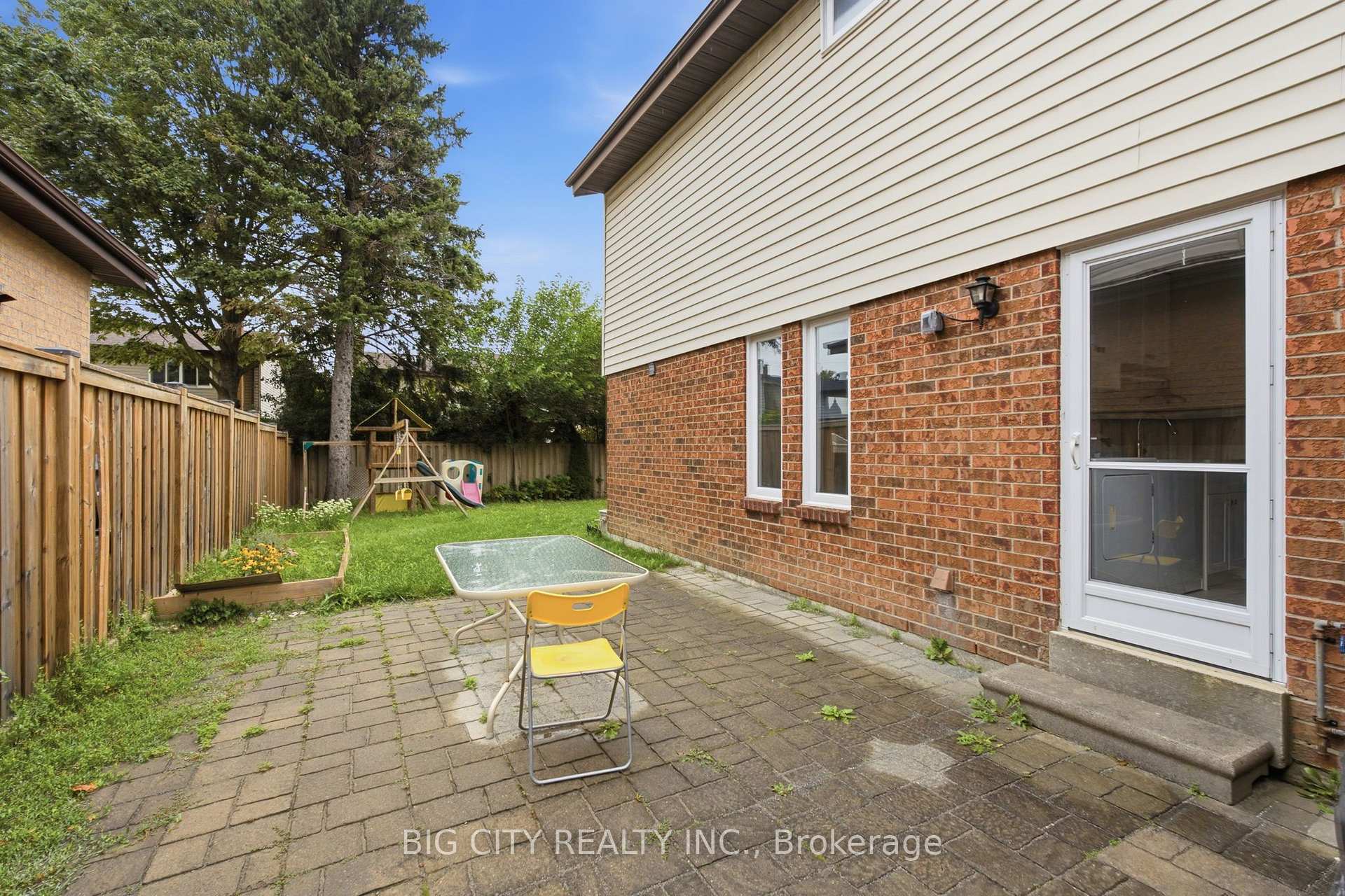 Photo 28 of 74 Chiefswood Square, Scarborough, Steeles — HOMEH