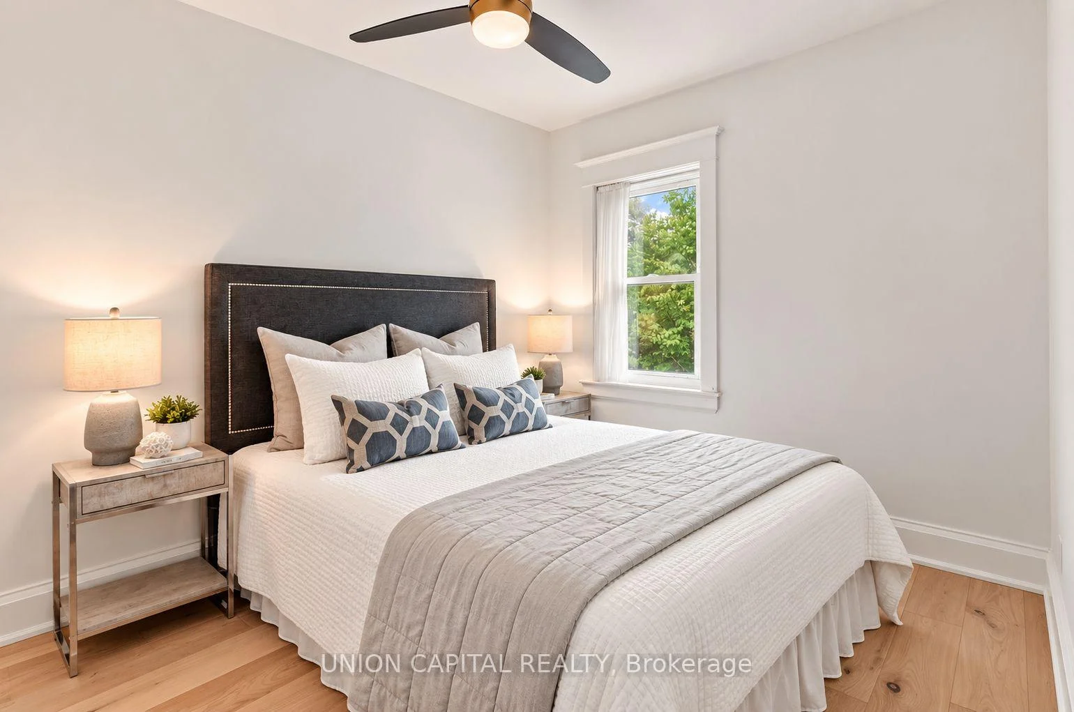 Photo 16 of 72 Robbins Avenue, Toronto, Woodbine Corridor — HOMEH