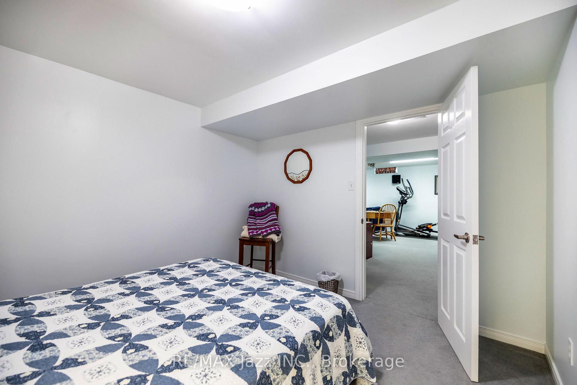 Photo 17 of 29 Valleycrest Drive, Clarington, Courtice — HOMEH
