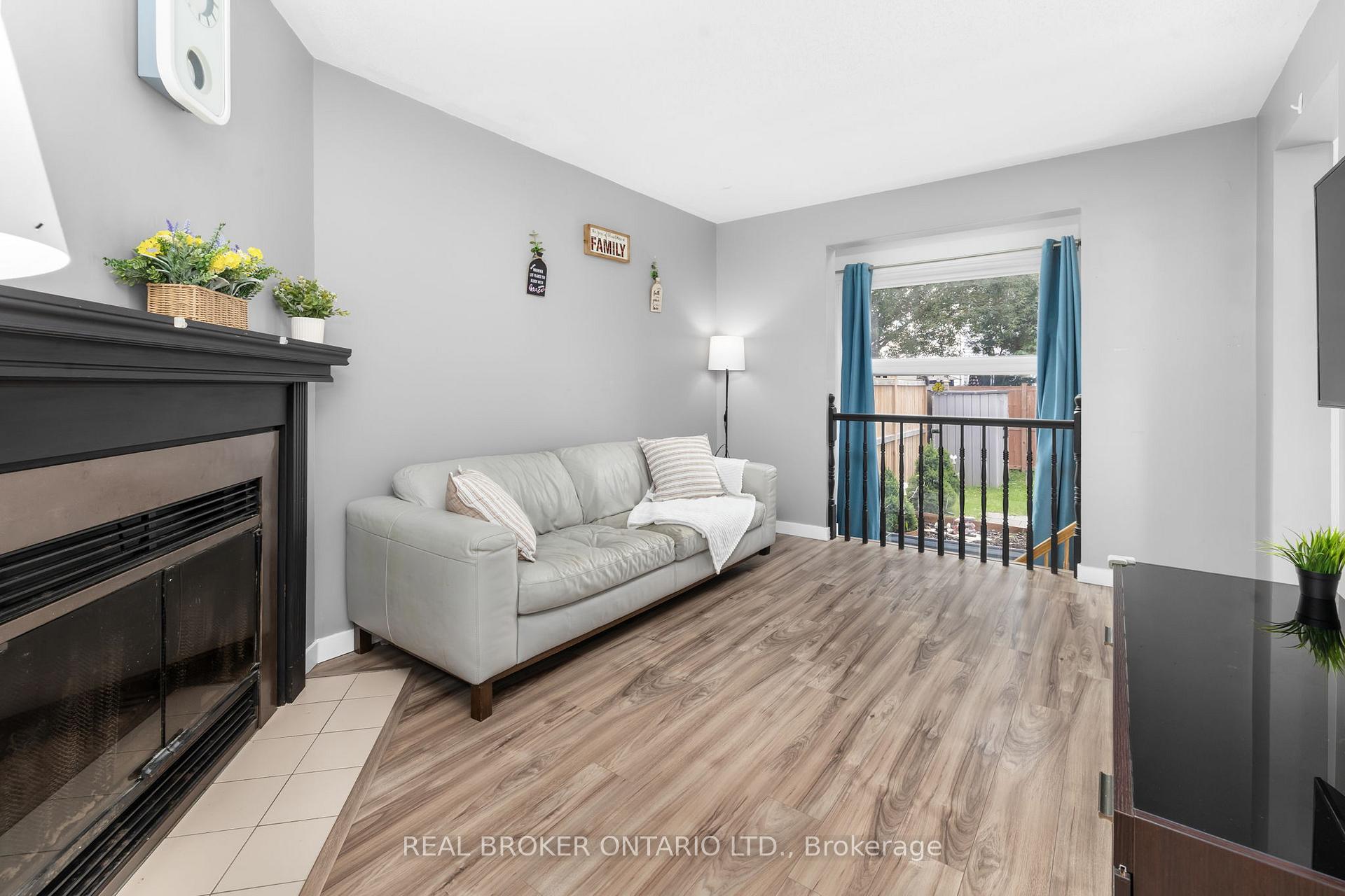 Photo 19 of 135 Daventry Crescent, Ottawa, Barrhaven - Longfields — HOMEH
