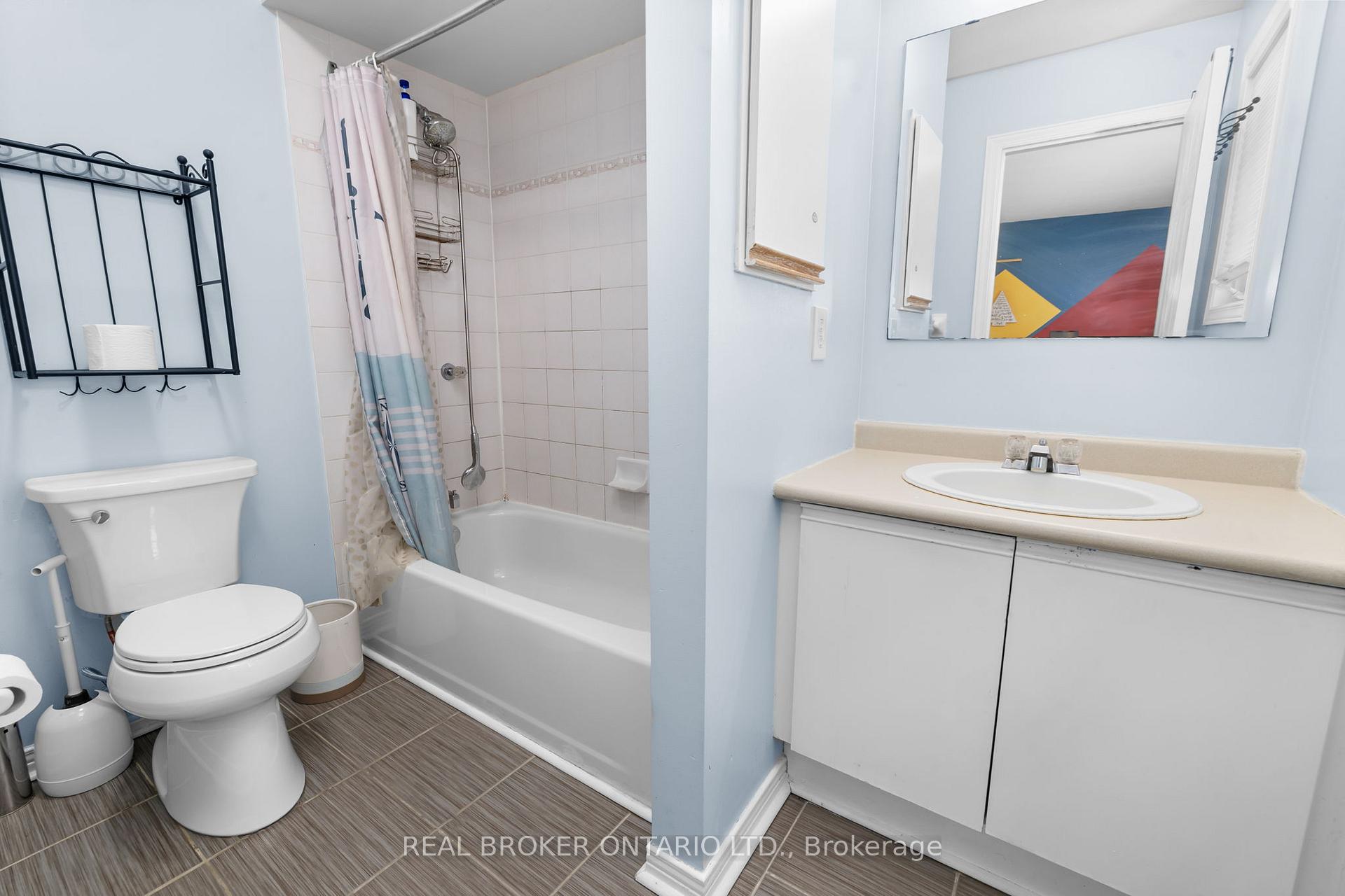 Photo 29 of 135 Daventry Crescent, Ottawa, Barrhaven - Longfields — HOMEH