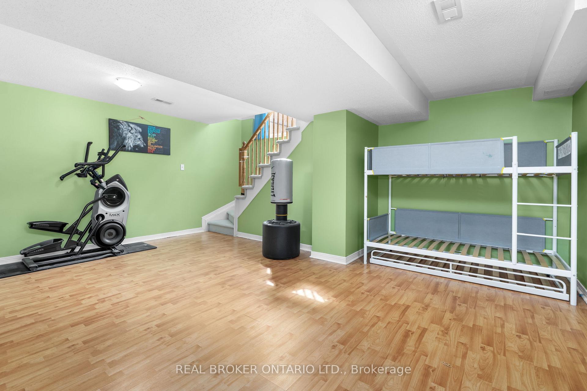 Photo 38 of 135 Daventry Crescent, Ottawa, Barrhaven - Longfields — HOMEH