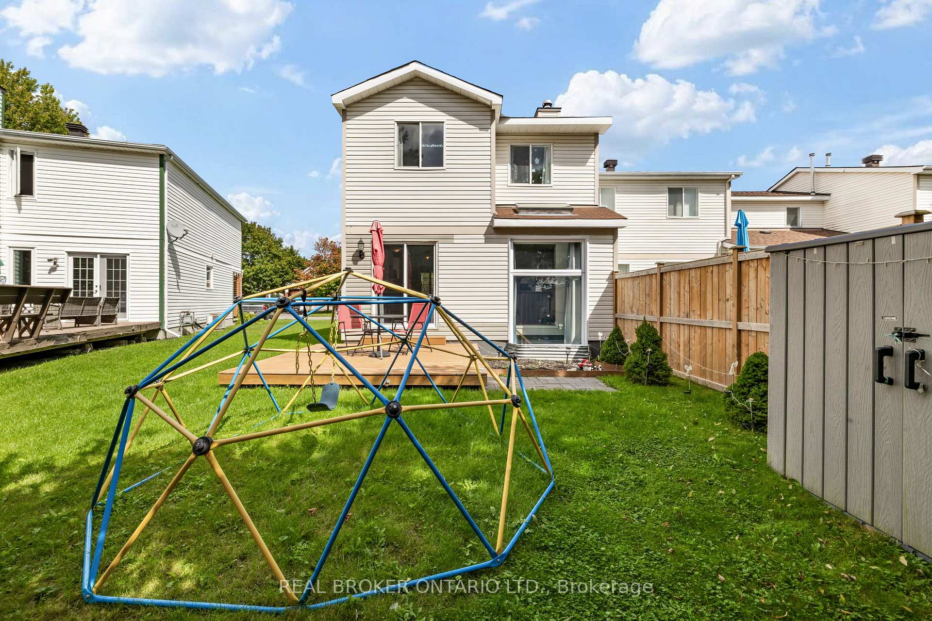 Photo 41 of 135 Daventry Crescent, Ottawa, Barrhaven - Longfields — HOMEH