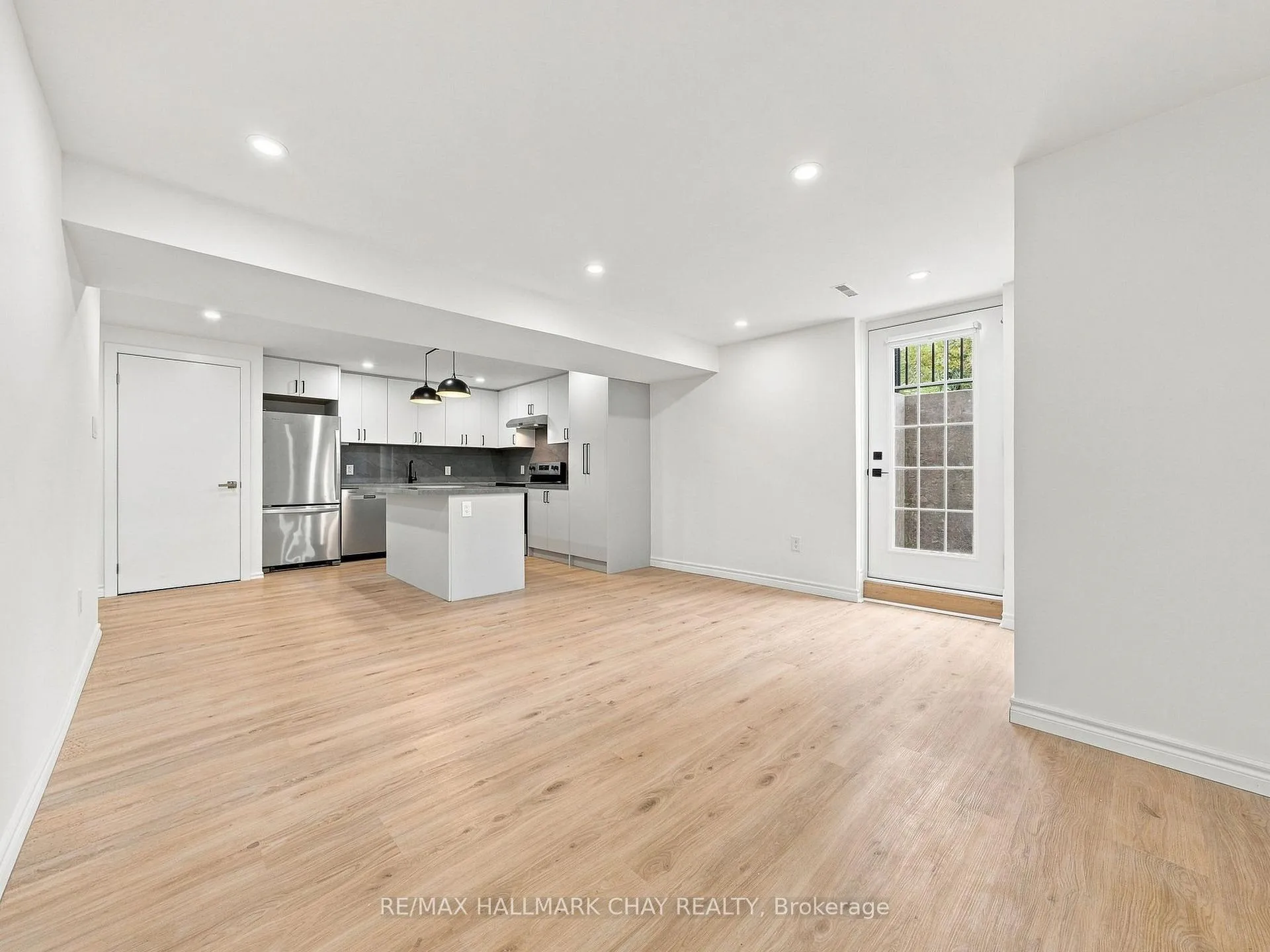 Photo 14 of Unit Lower, 1 Touchette Drive, Barrie, Holly — HOMEH