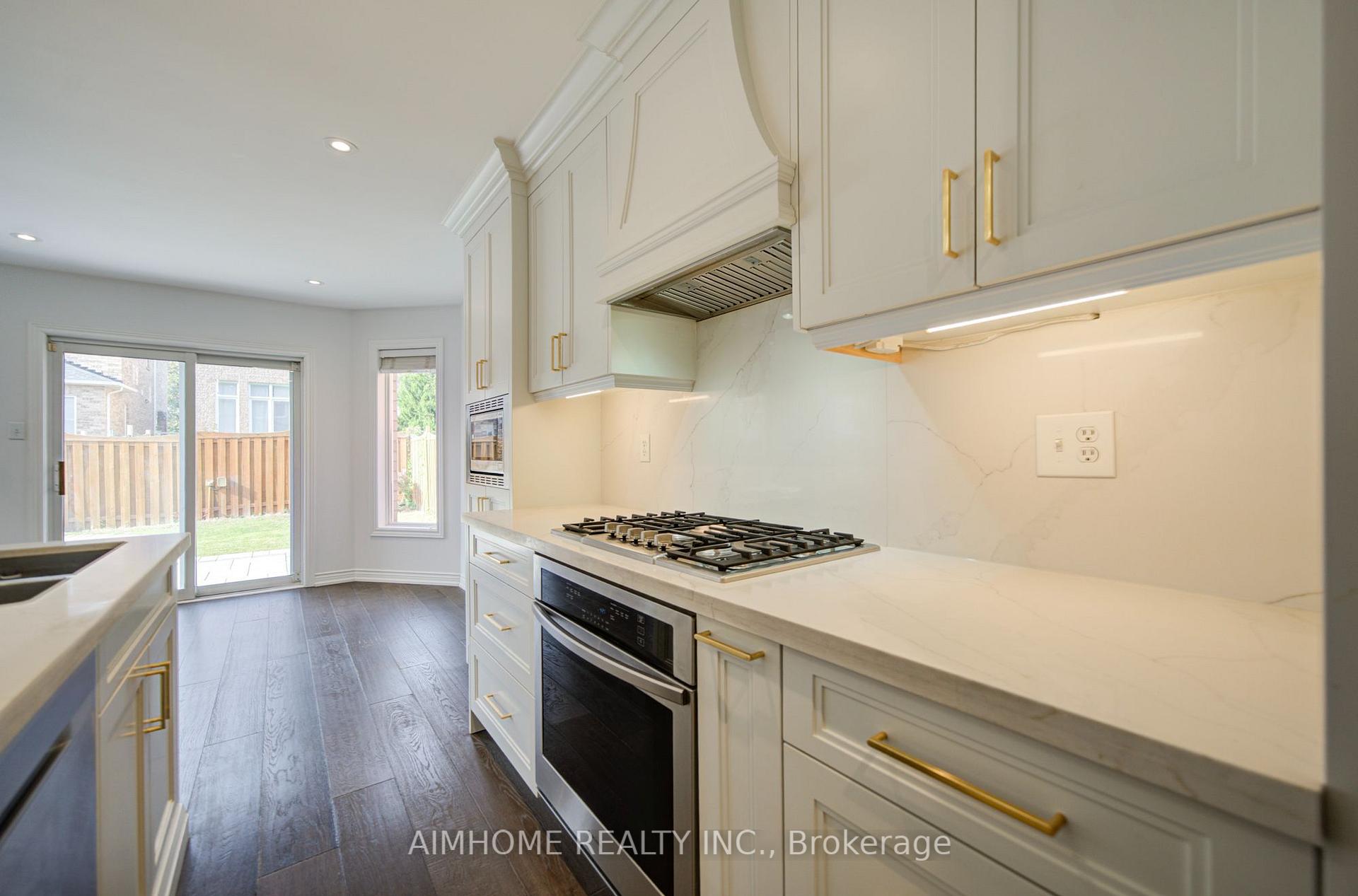 Photo 18 of MAIN - 28 Kiwi Crescent, Richmond Hill, Rouge Woods — HOMEH