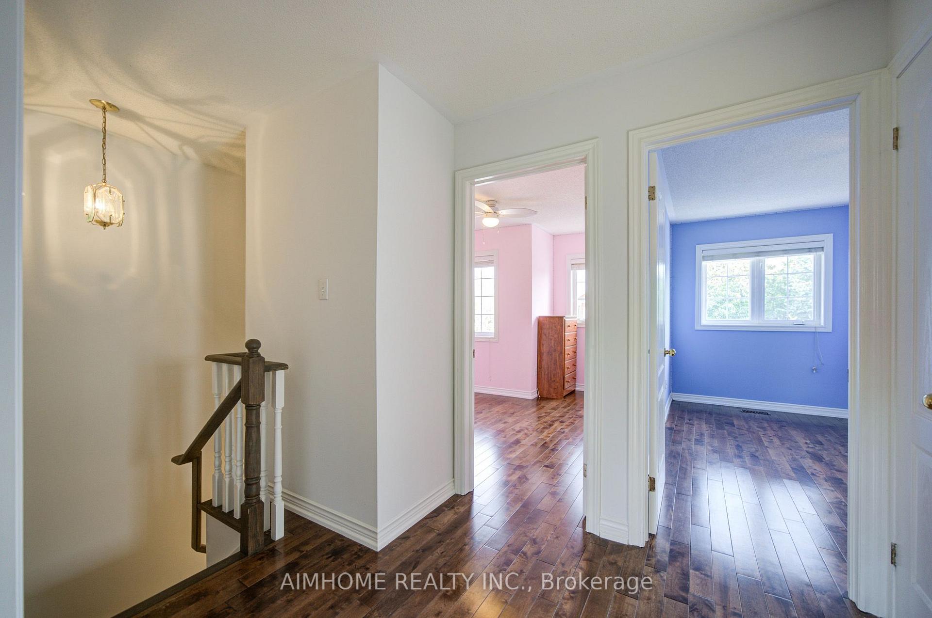 Photo 25 of MAIN - 28 Kiwi Crescent, Richmond Hill, Rouge Woods — HOMEH