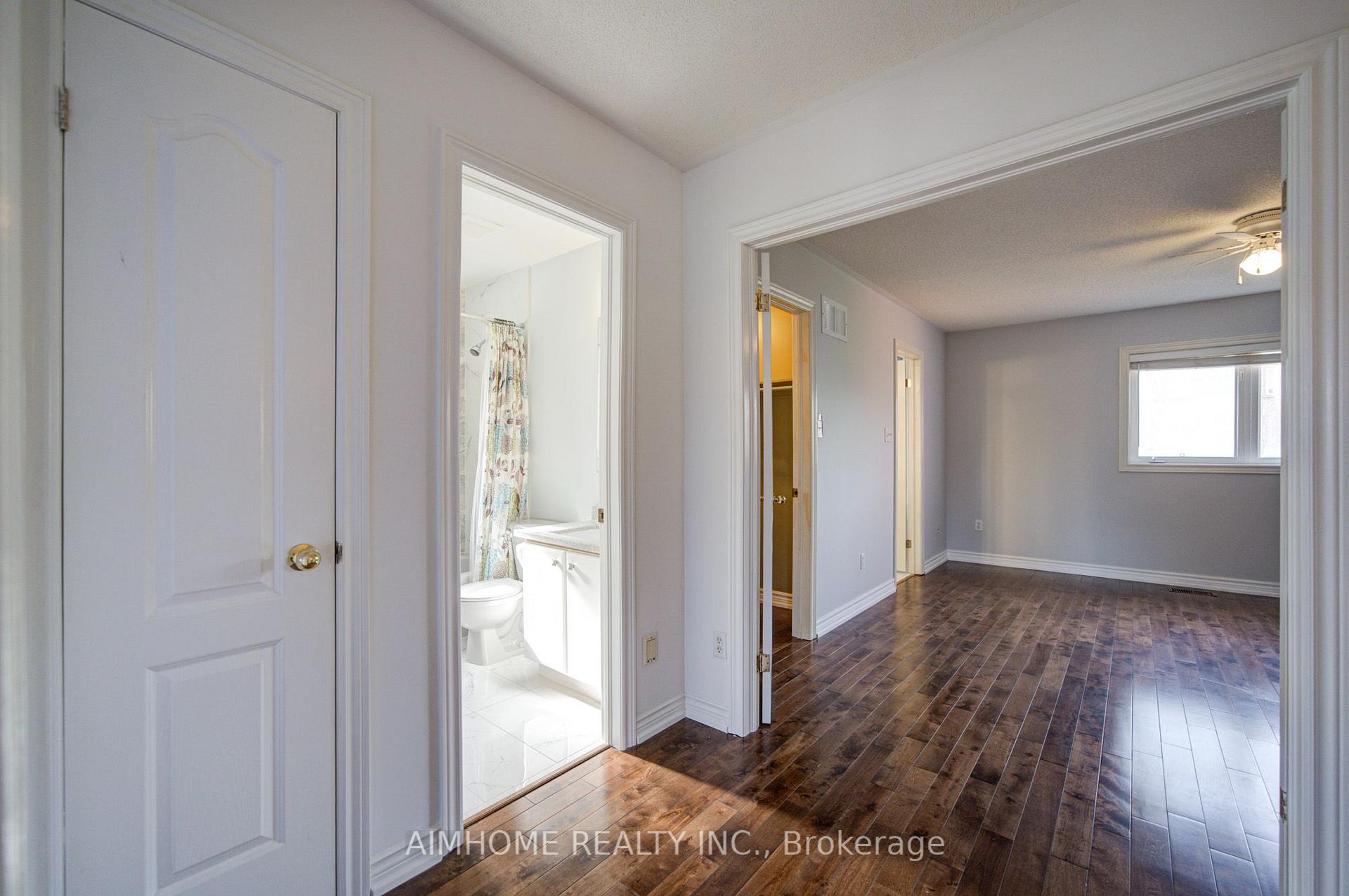 Photo 26 of MAIN - 28 Kiwi Crescent, Richmond Hill, Rouge Woods — HOMEH
