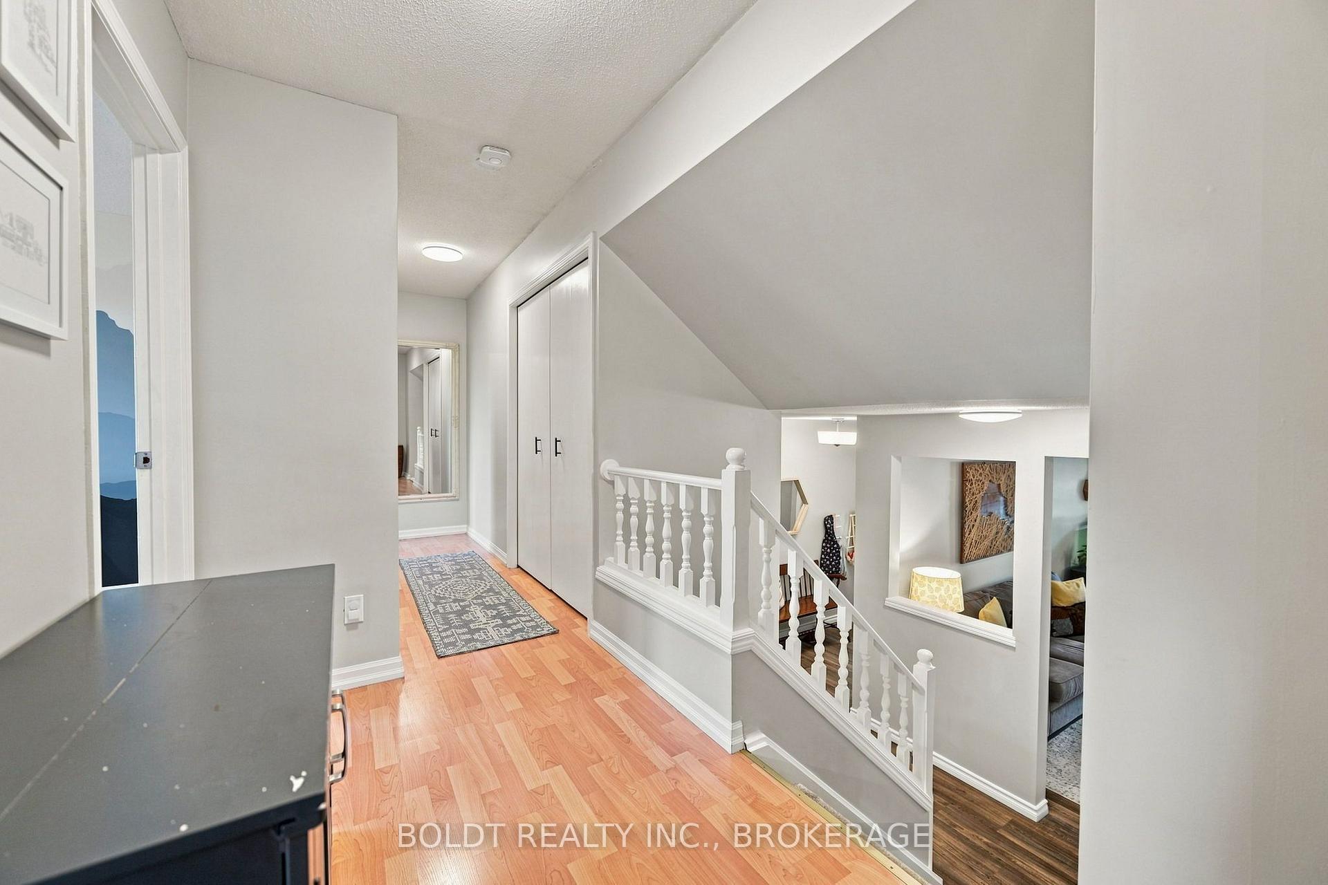 Photo 24 of 84 Allanbrook Street, Hamilton, Stoney Creek Mountain — HOMEH
