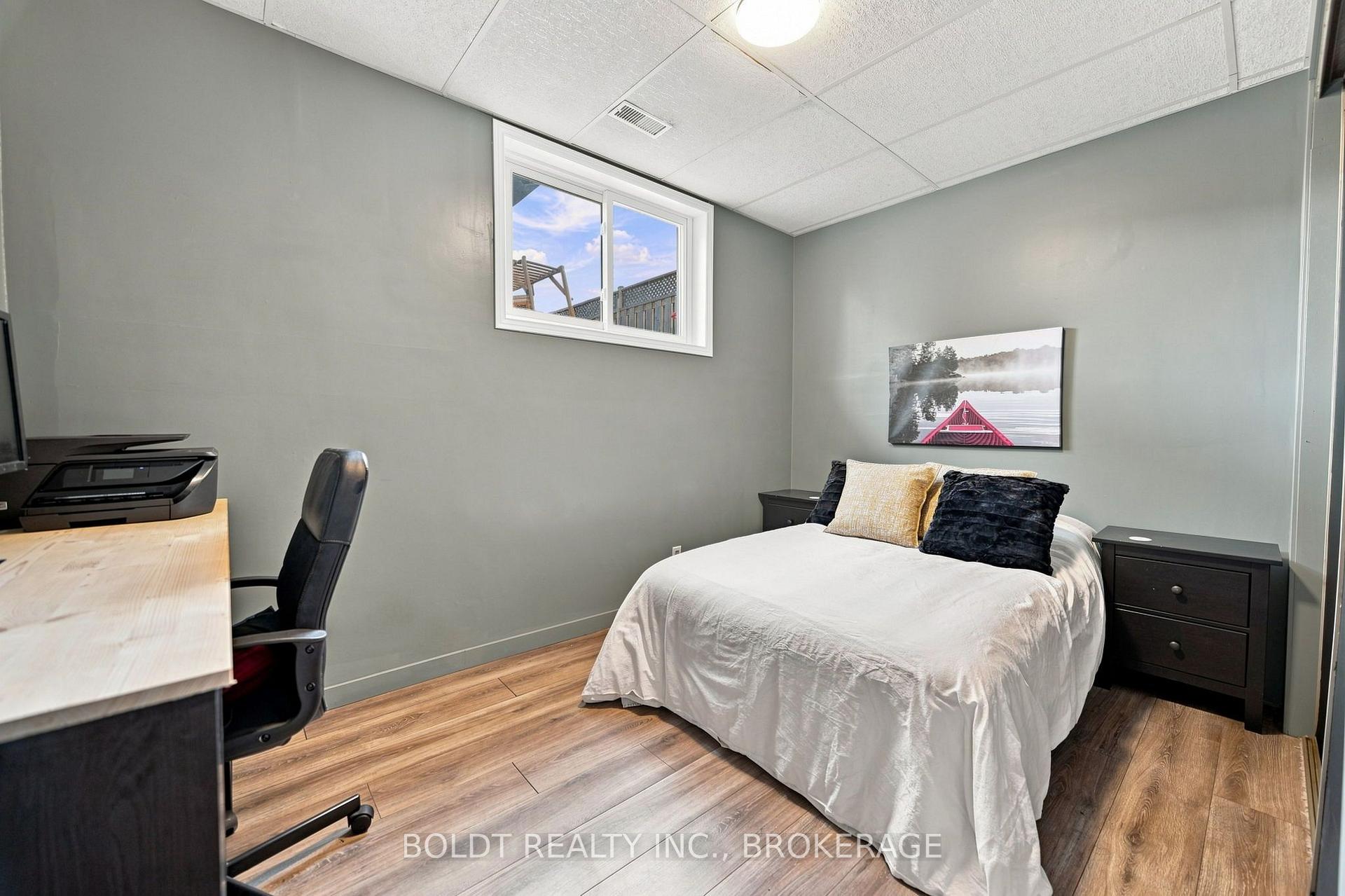 Photo 35 of 84 Allanbrook Street, Hamilton, Stoney Creek Mountain — HOMEH