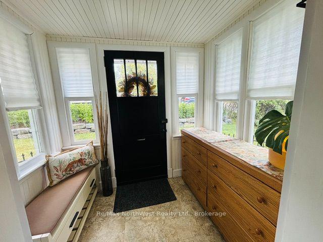 Photo 5 of 917 Park Street, Kenora, Central — HOMEH