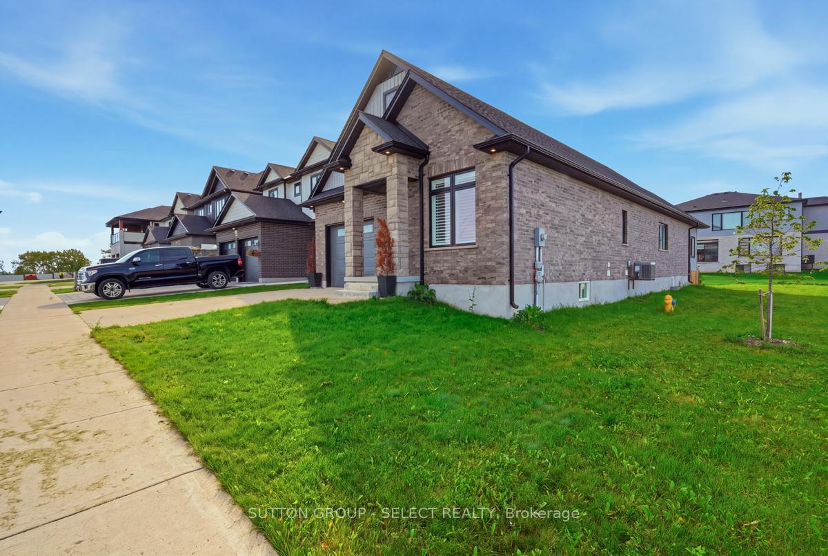 Photo 2 of 2671 Kettering Place, London, South U — HOMEH