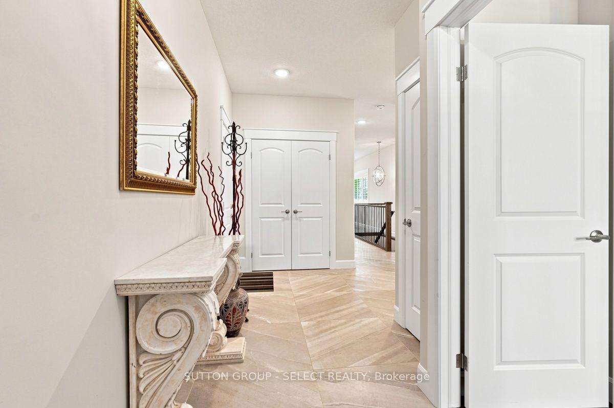 Photo 6 of 2671 Kettering Place, London, South U — HOMEH