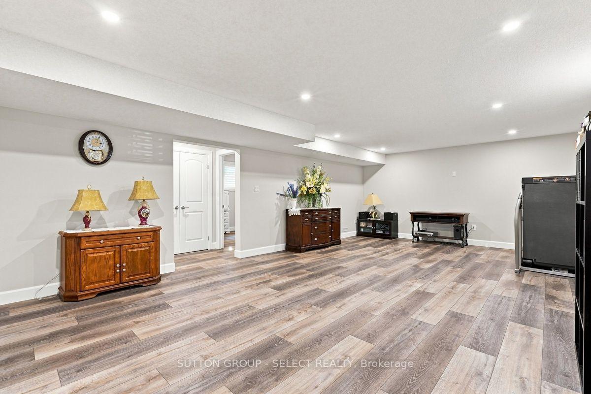 Photo 26 of 2671 Kettering Place, London, South U — HOMEH