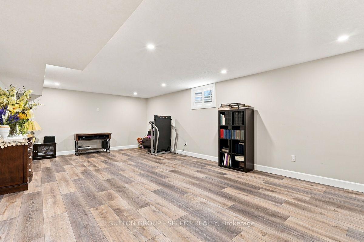 Photo 27 of 2671 Kettering Place, London, South U — HOMEH