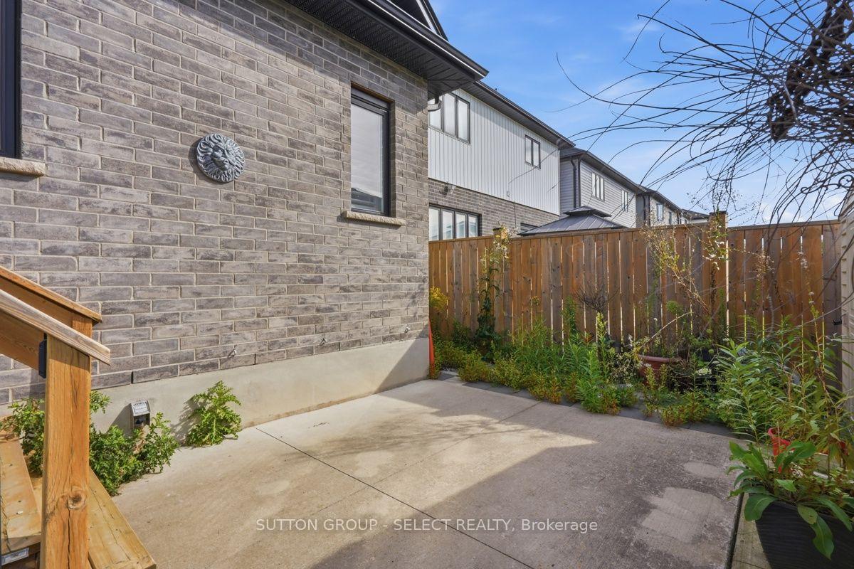 Photo 39 of 2671 Kettering Place, London, South U — HOMEH