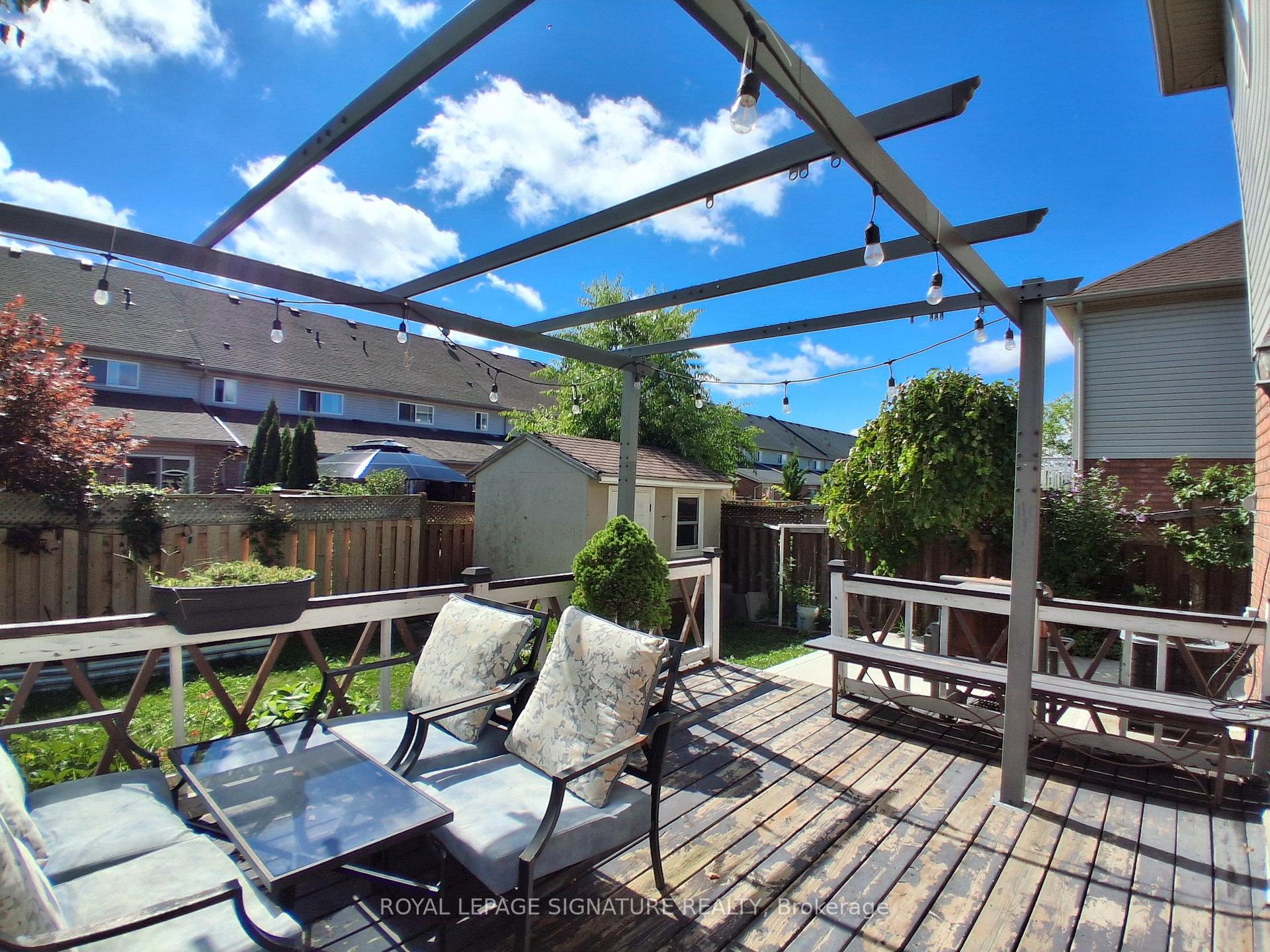 Photo 7 of 50 Shadetree Crescent, Hamilton, Stoney Creek Mountain — HOMEH