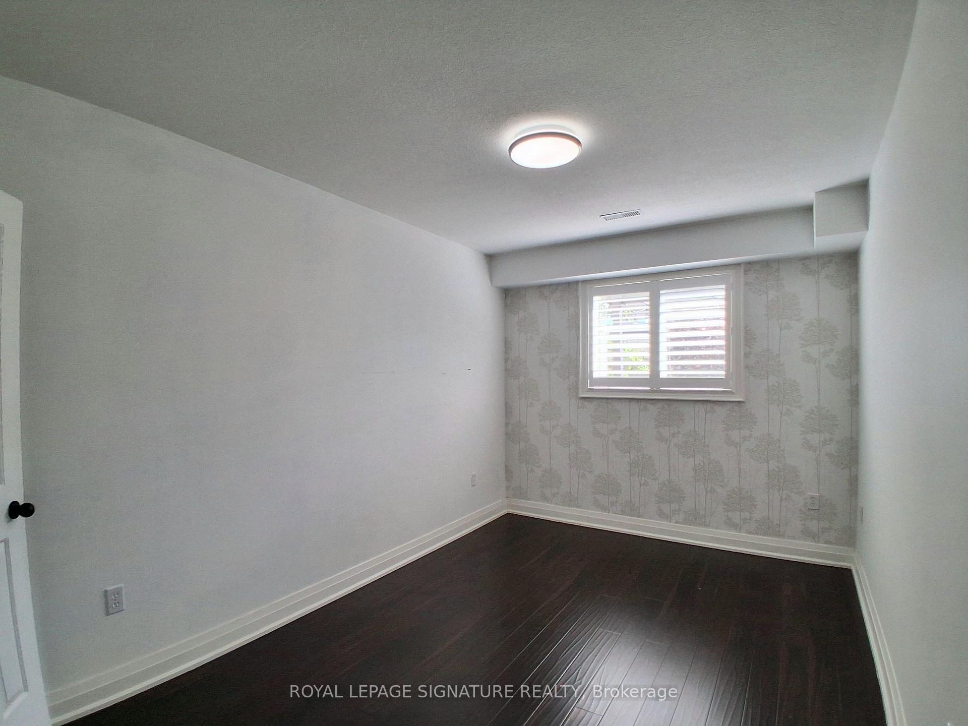Photo 16 of 50 Shadetree Crescent, Hamilton, Stoney Creek Mountain — HOMEH