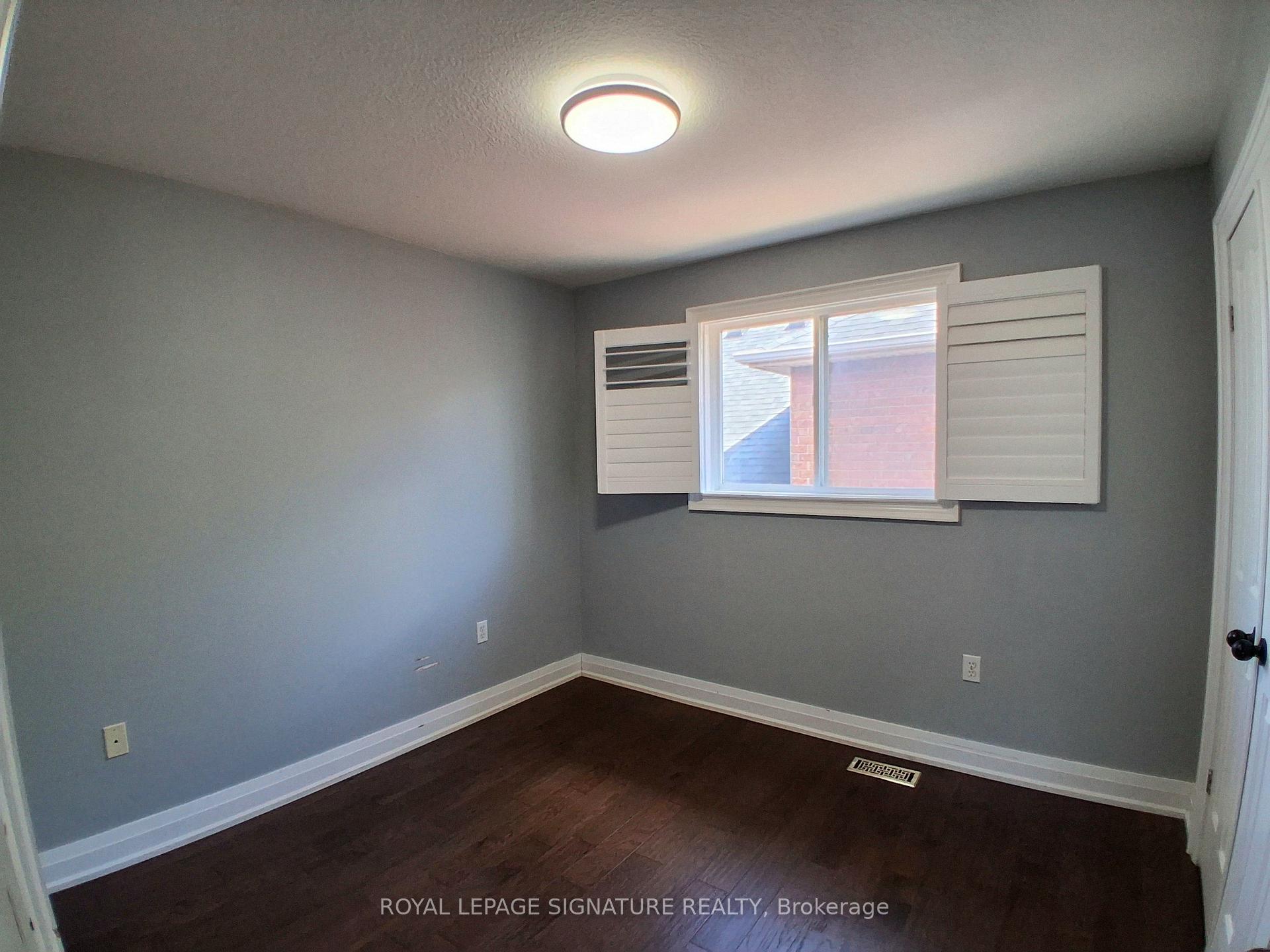 Photo 22 of 50 Shadetree Crescent, Hamilton, Stoney Creek Mountain — HOMEH
