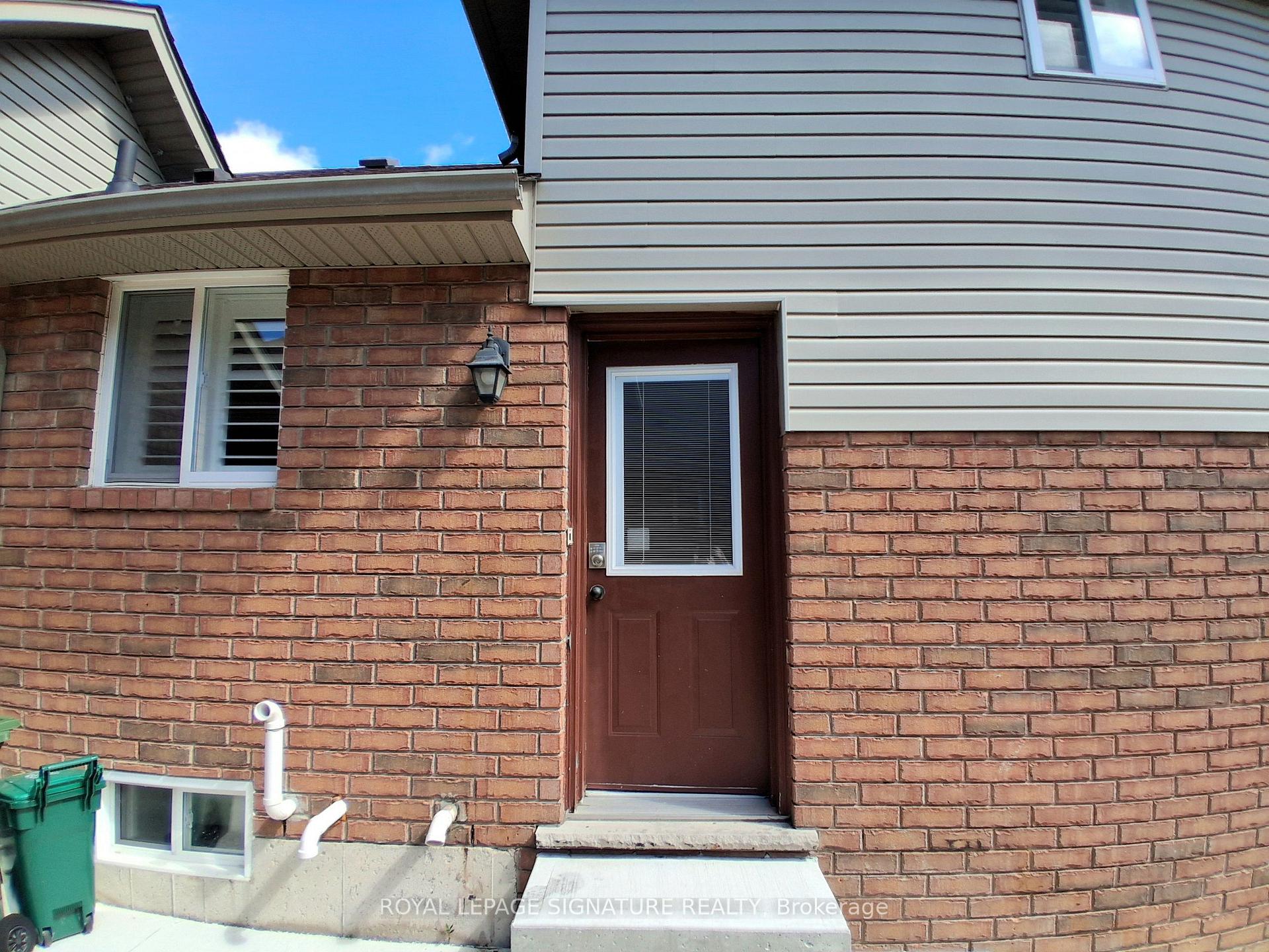 Photo 31 of 50 Shadetree Crescent, Hamilton, Stoney Creek Mountain — HOMEH