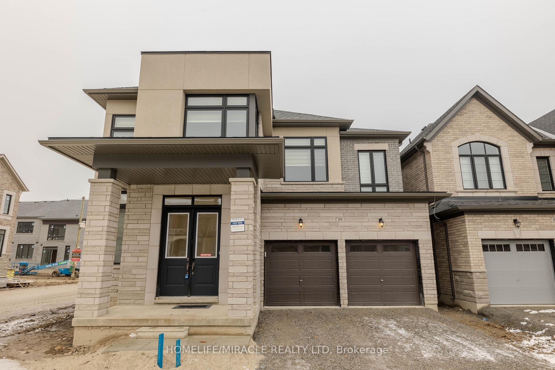 Photo 2 of 89 Halldorson Avenue, Aurora, Bayview Northeast — HOMEH