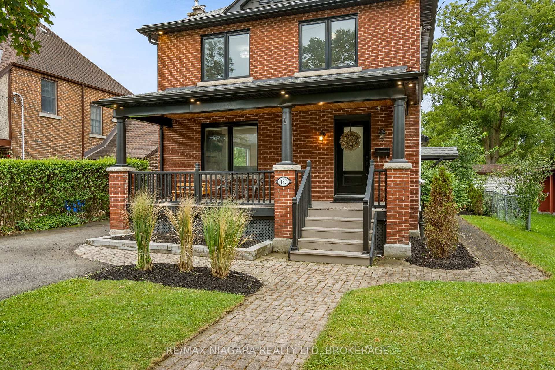 Photo 3 of 157 Aqueduct Street, Welland, Prince Charles — HOMEH