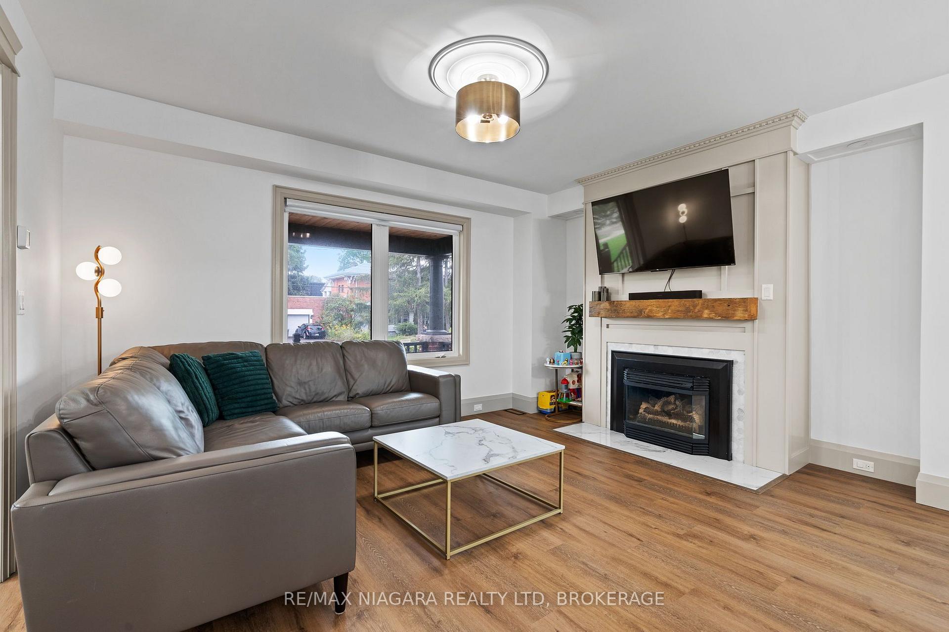 Photo 7 of 157 Aqueduct Street, Welland, Prince Charles — HOMEH
