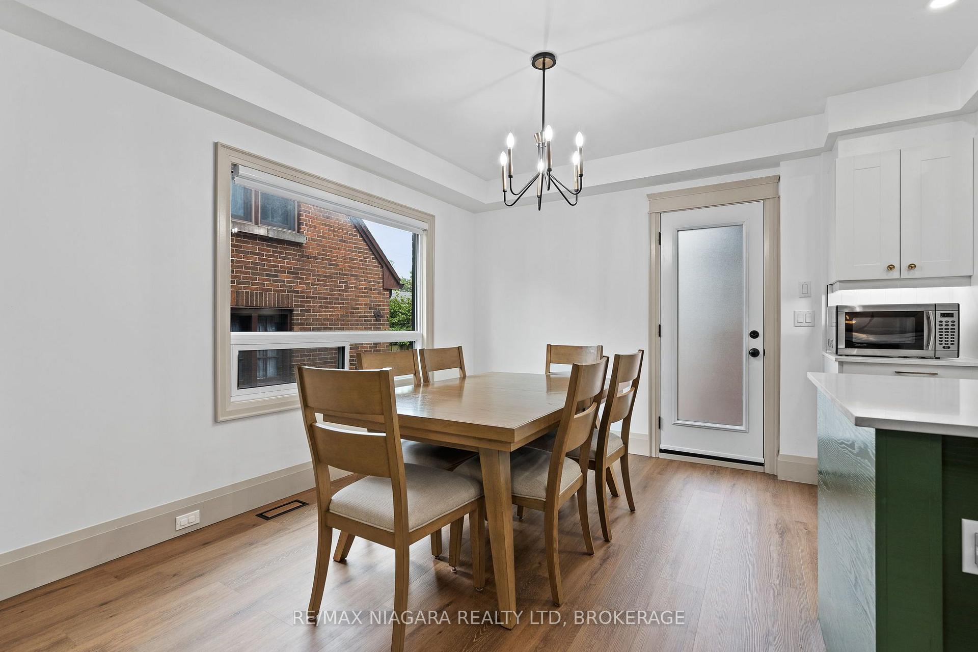 Photo 10 of 157 Aqueduct Street, Welland, Prince Charles — HOMEH