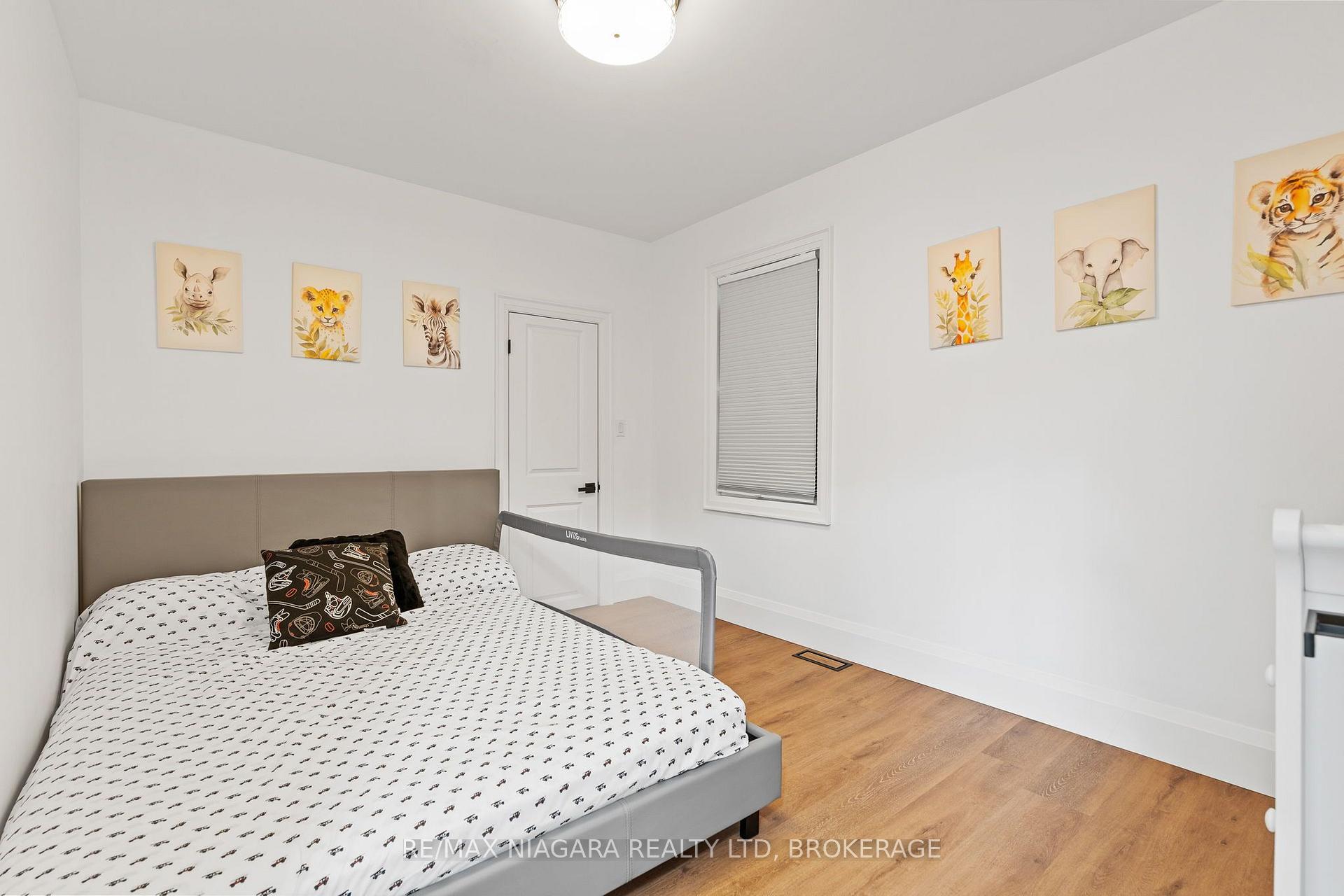 Photo 21 of 157 Aqueduct Street, Welland, Prince Charles — HOMEH