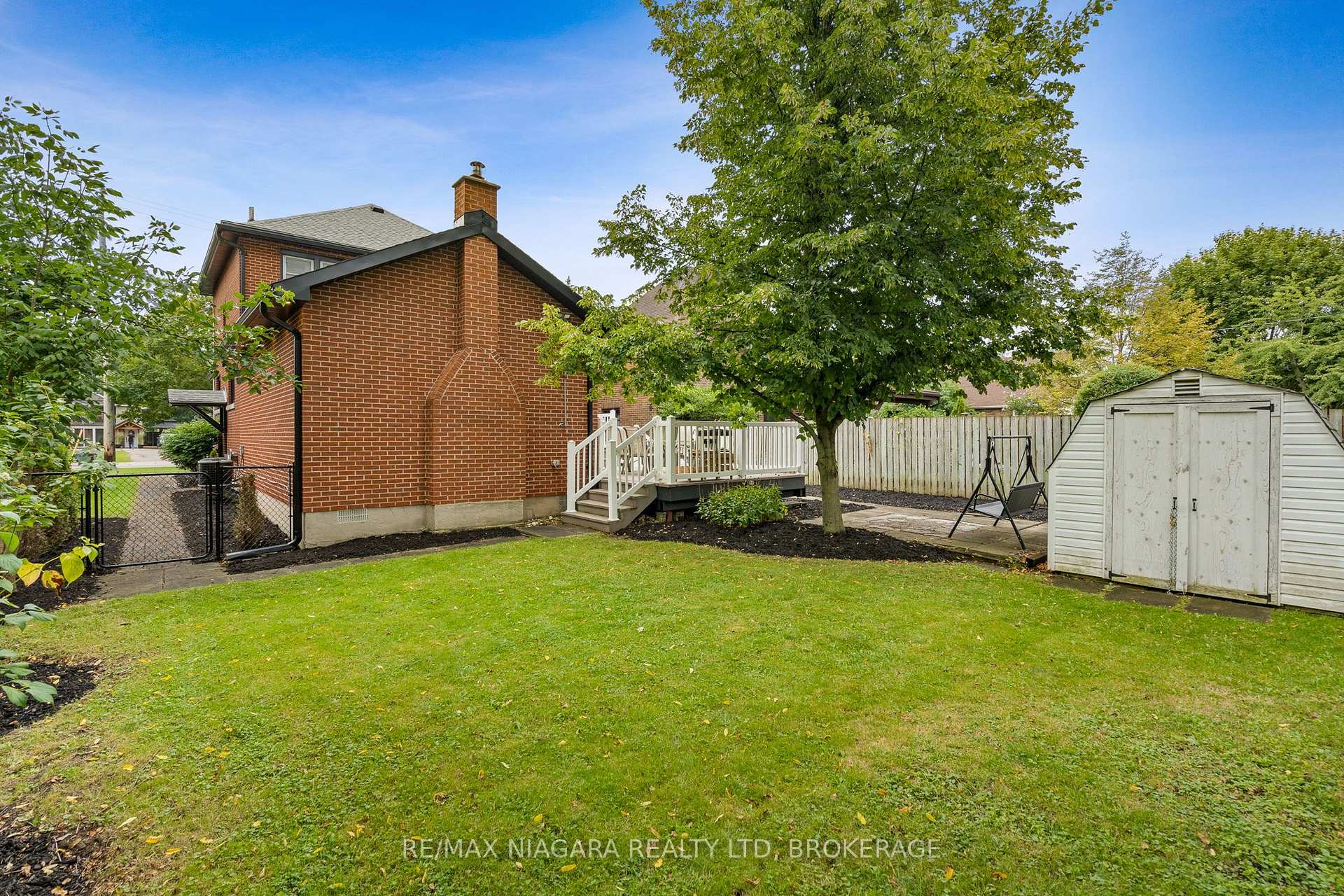 Photo 32 of 157 Aqueduct Street, Welland, Prince Charles — HOMEH