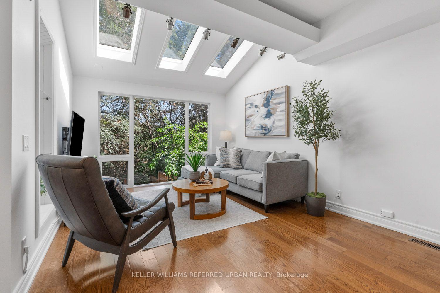 Photo 1 of 109 Kennedy Avenue, Toronto, High Park-Swansea — HOMEH