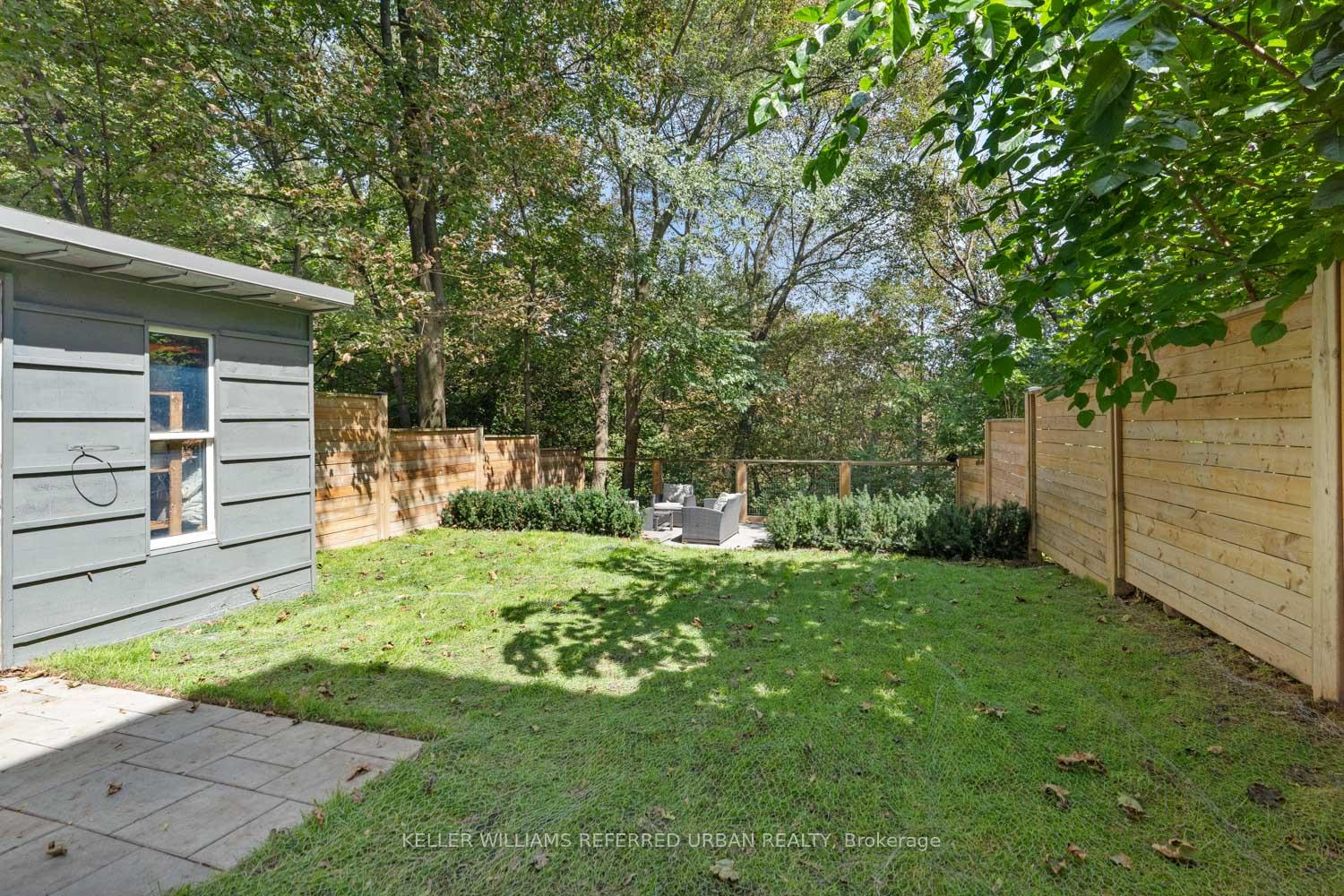 Photo 4 of 109 Kennedy Avenue, Toronto, High Park-Swansea — HOMEH