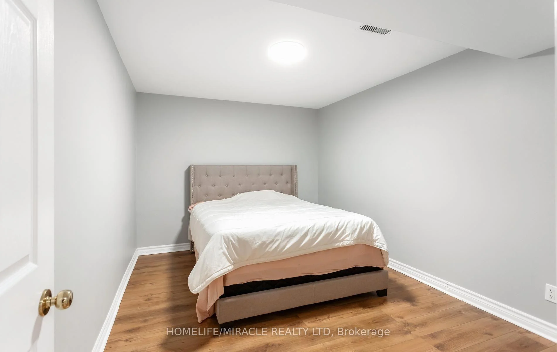 Photo 86 of 11045 Inglis Drive, Milton, Campbellville — HOMEH