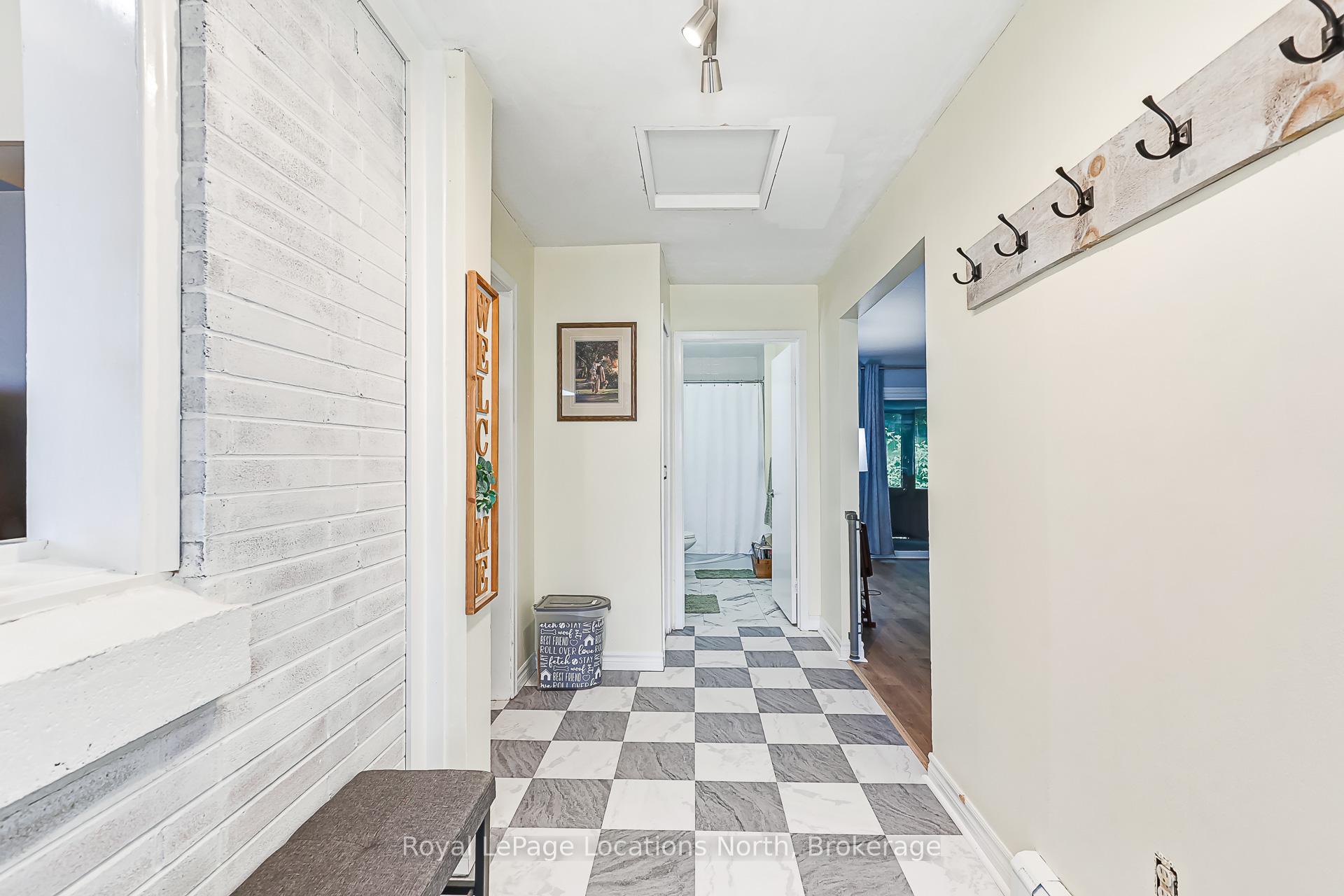 Photo 11 of 206720 Highway 26, Meaford — HOMEH