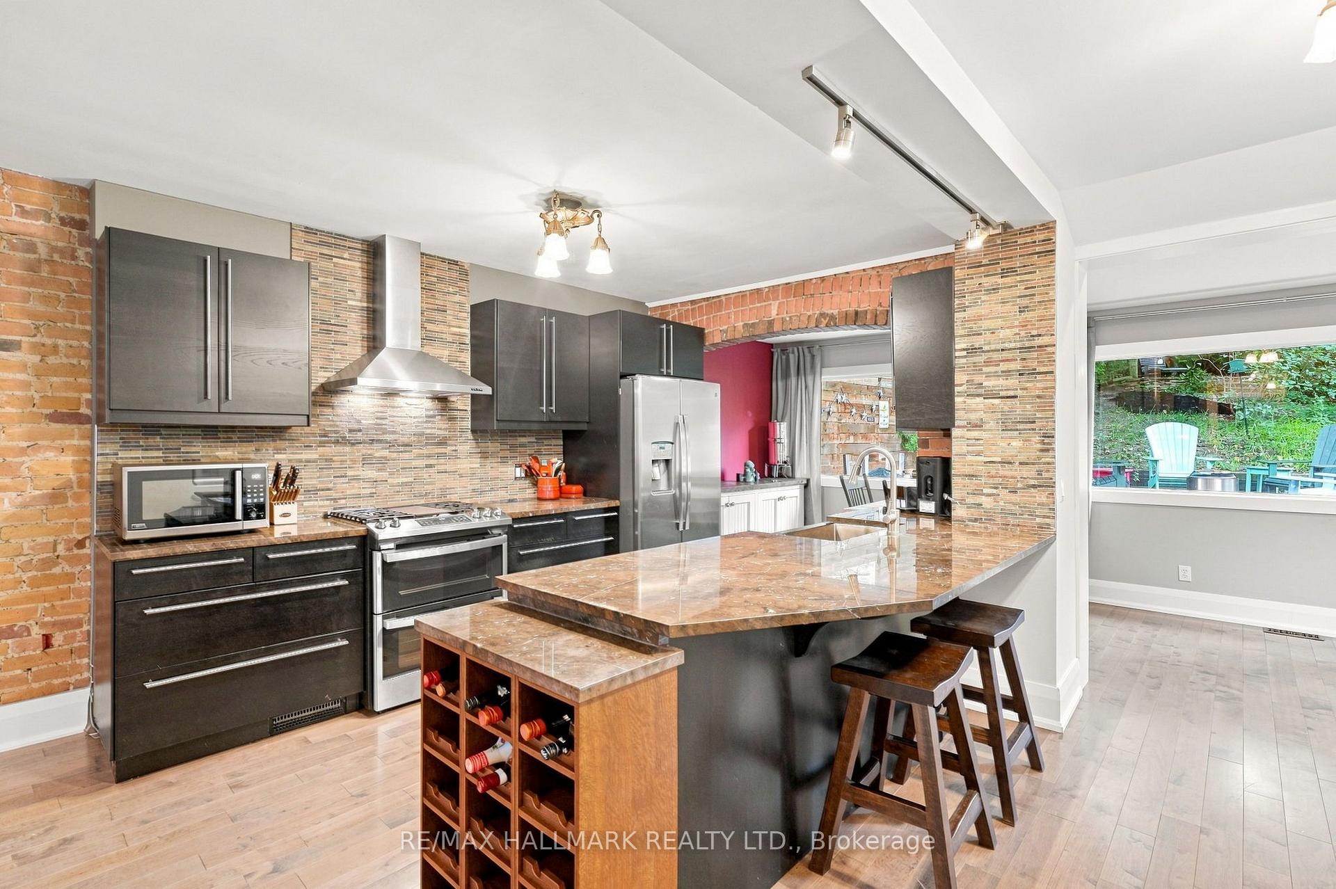 Photo 6 of 1 Glenmount Park Road, Toronto, East End-Danforth — HOMEH