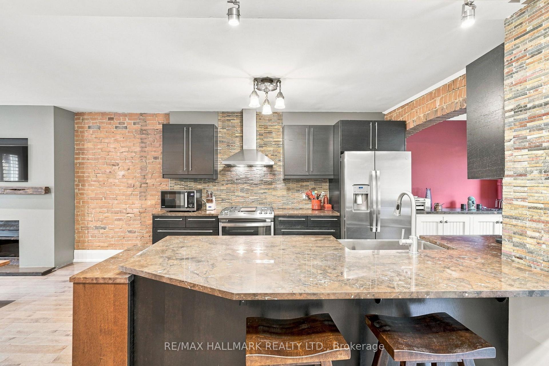 Photo 7 of 1 Glenmount Park Road, Toronto, East End-Danforth — HOMEH