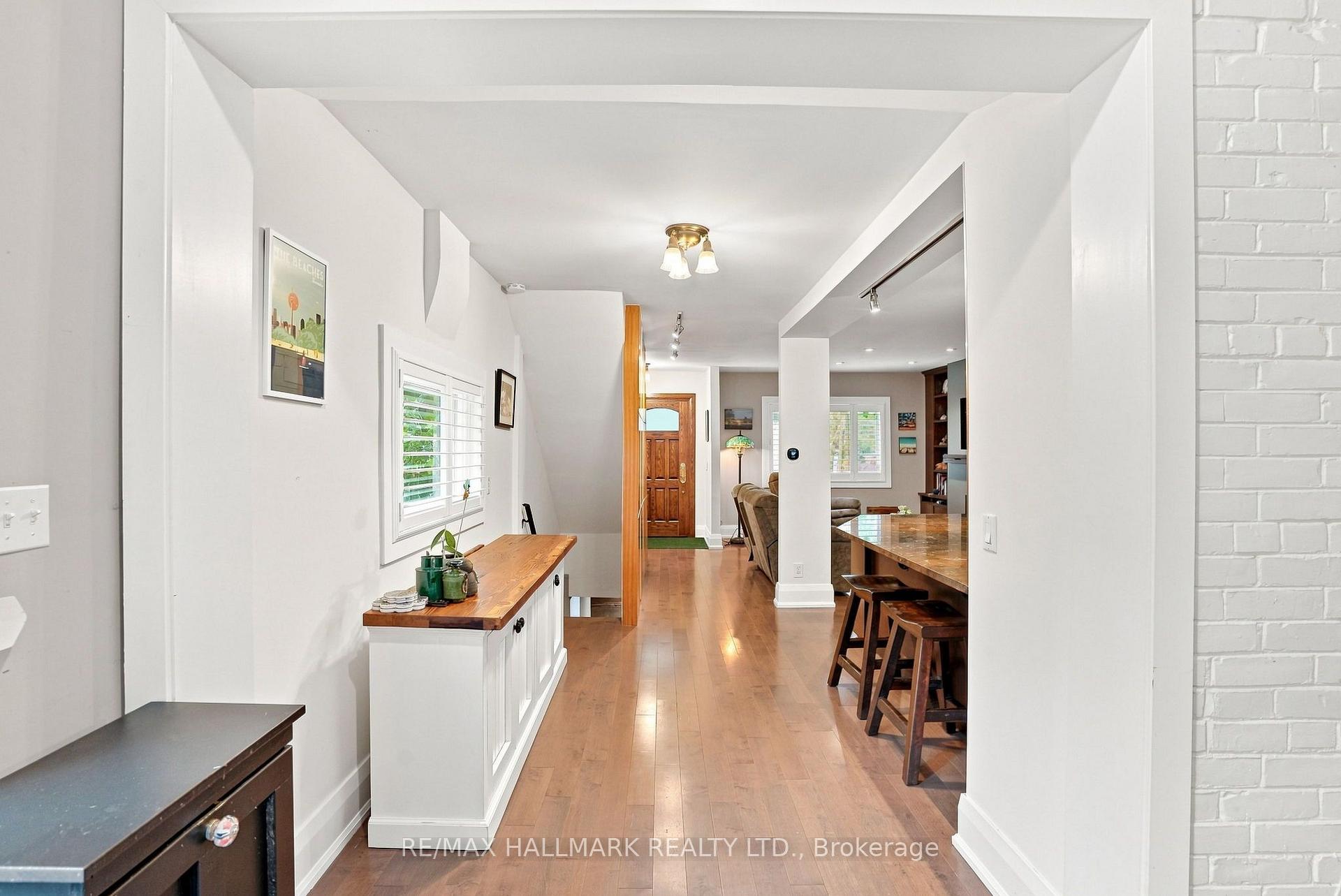 Photo 10 of 1 Glenmount Park Road, Toronto, East End-Danforth — HOMEH