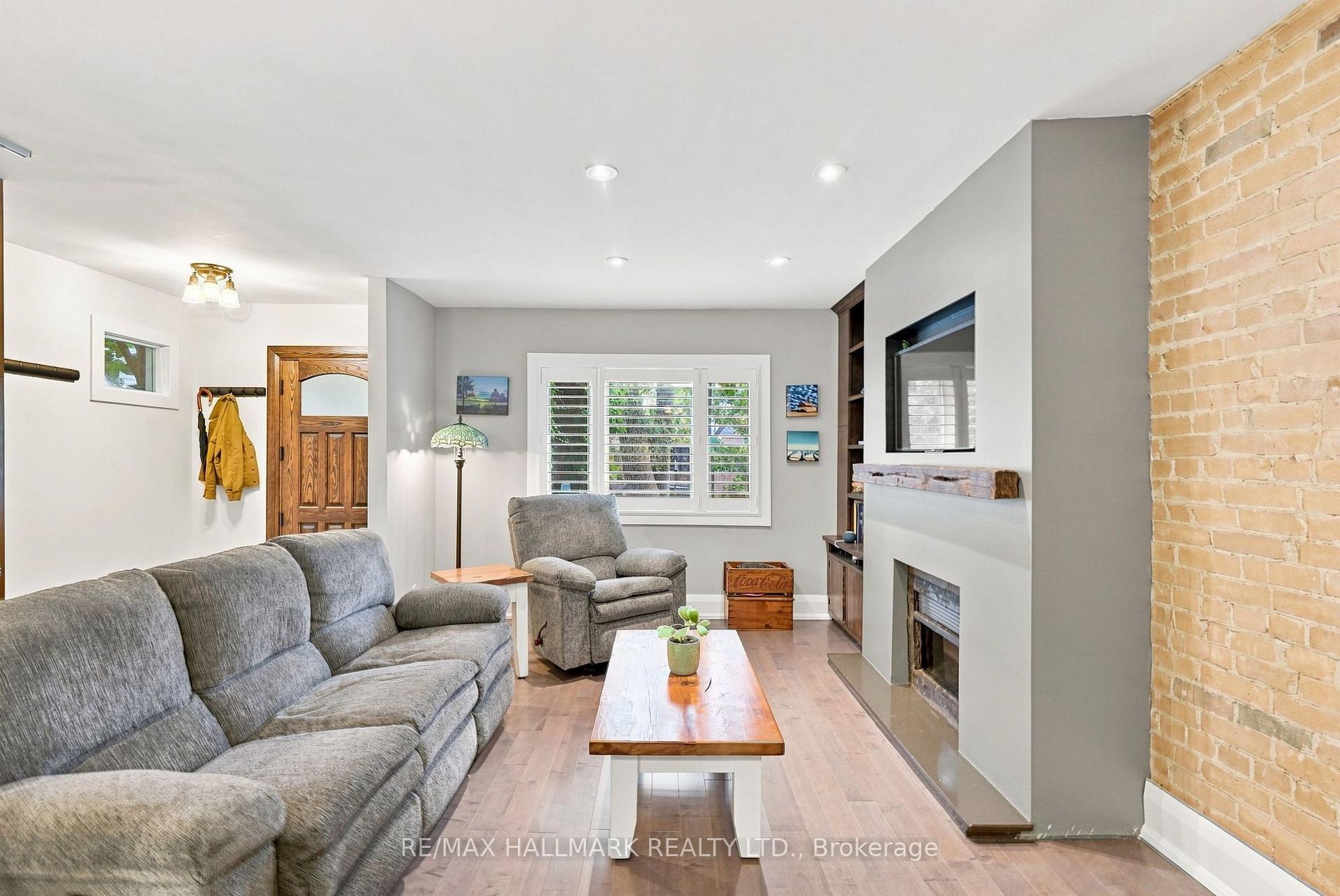 Photo 17 of 1 Glenmount Park Road, Toronto, East End-Danforth — HOMEH
