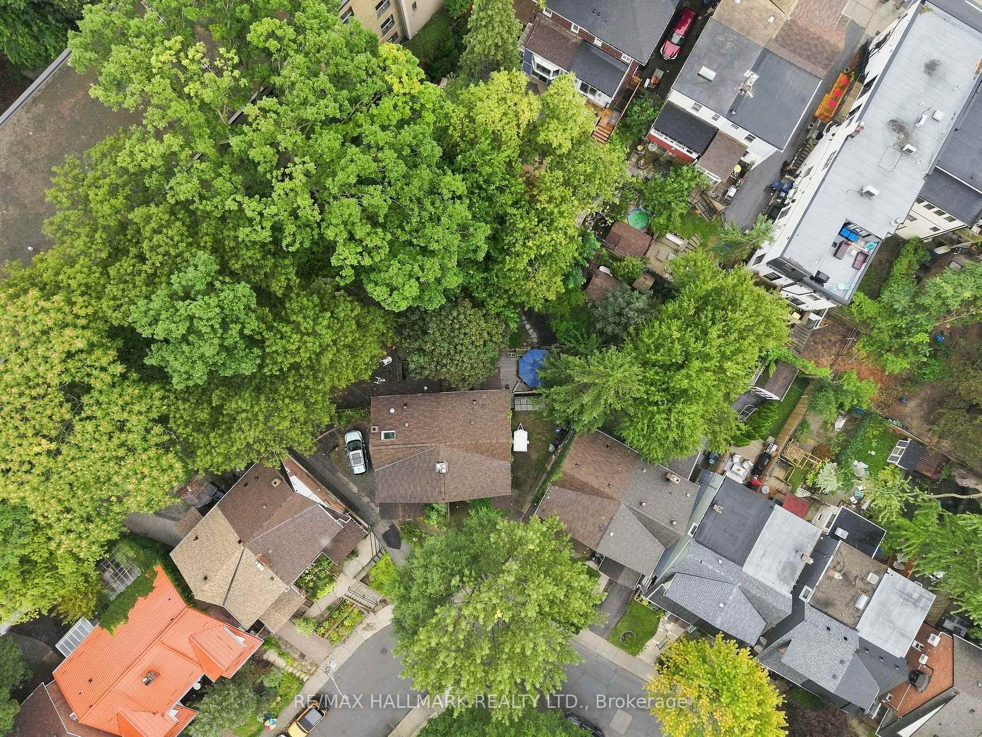 Photo 55 of 1 Glenmount Park Road, Toronto, East End-Danforth — HOMEH